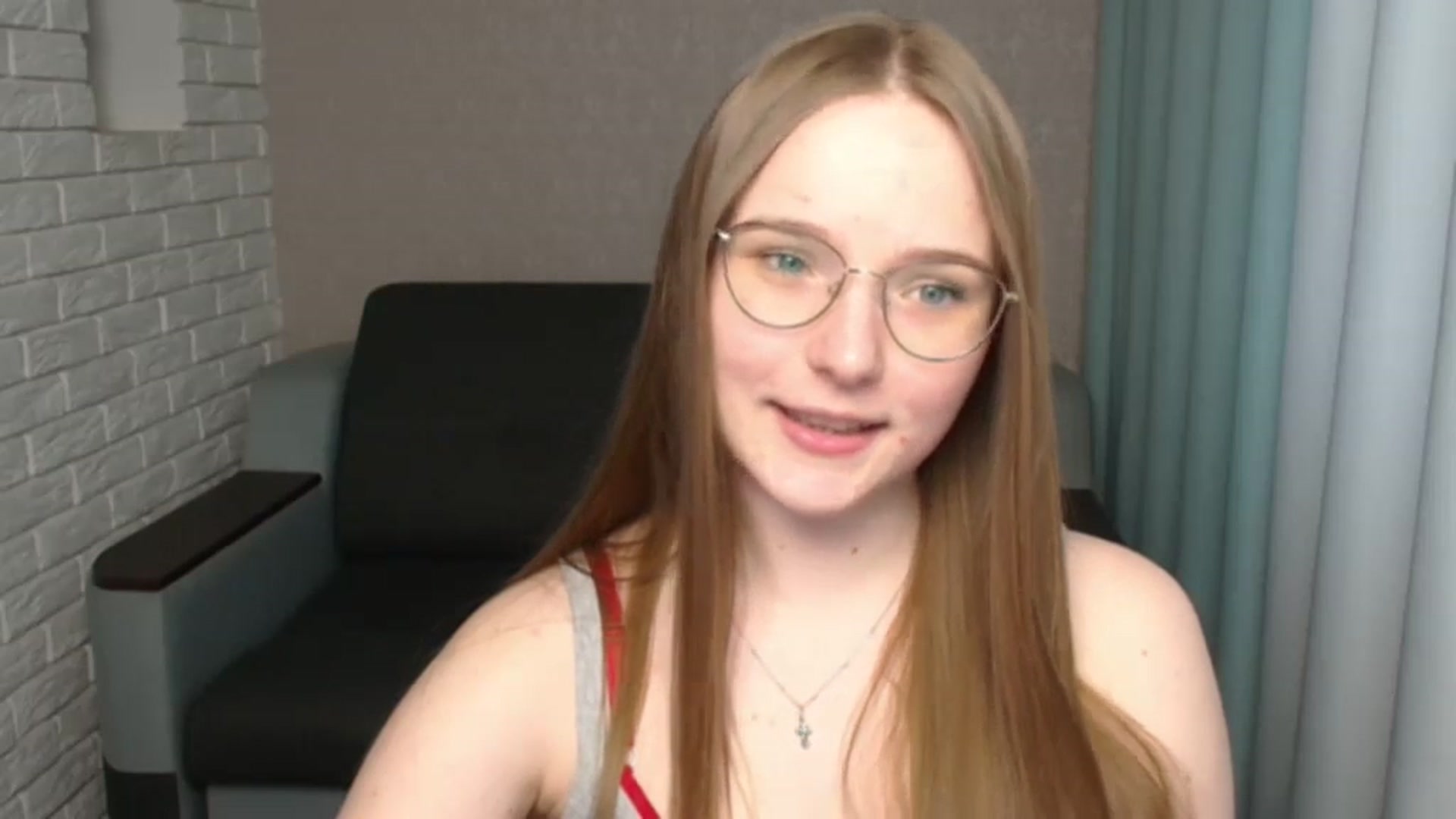 Gallery image thumbnail from Shy_Melany's myfreecams stream on, 05/10/2024, 16:31 image 4 of 20