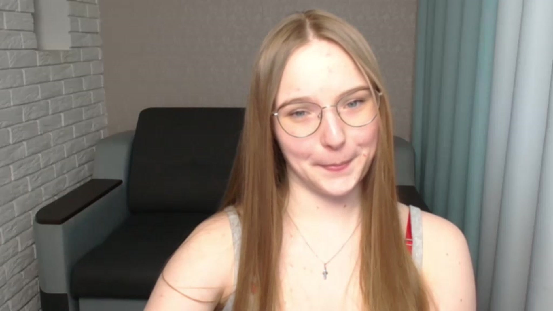 Gallery image thumbnail from Shy_Melany's myfreecams stream on, 05/10/2024, 16:31 image 7 of 20