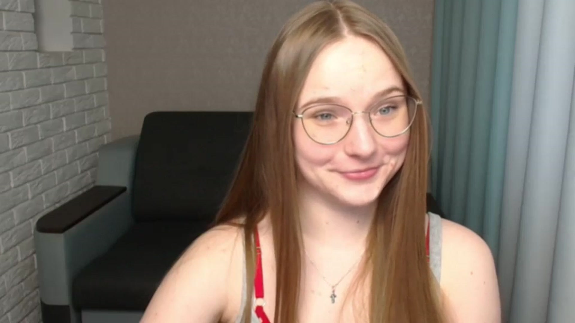 Gallery image thumbnail from Shy_Melany's myfreecams stream on, 05/10/2024, 16:31 image 3 of 20
