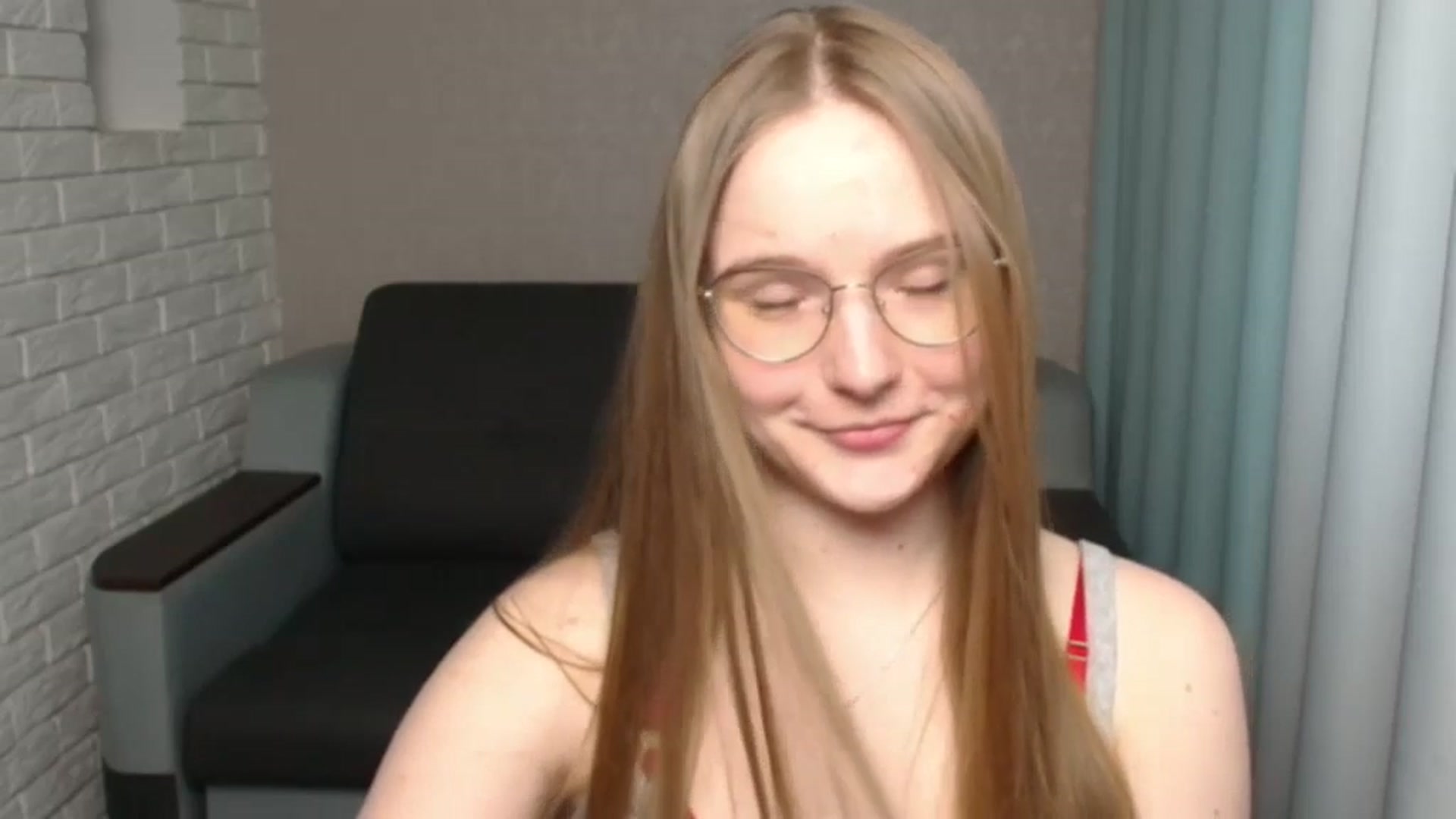 Gallery image thumbnail from Shy_Melany's myfreecams stream on, 05/10/2024, 16:31 image 6 of 20