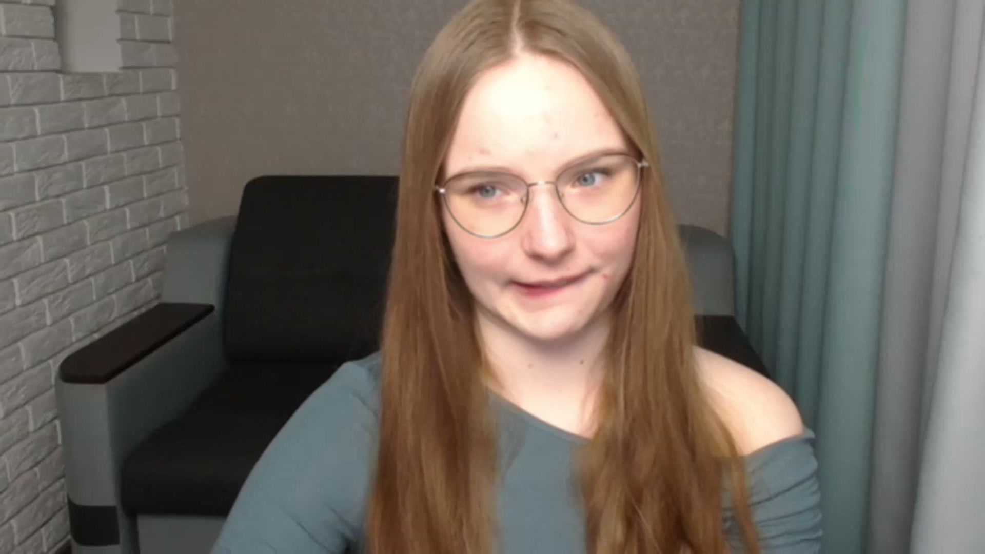 Gallery image thumbnail from Shy_Melany's myfreecams stream on, 05/11/2024, 17:57 image 17 of 20