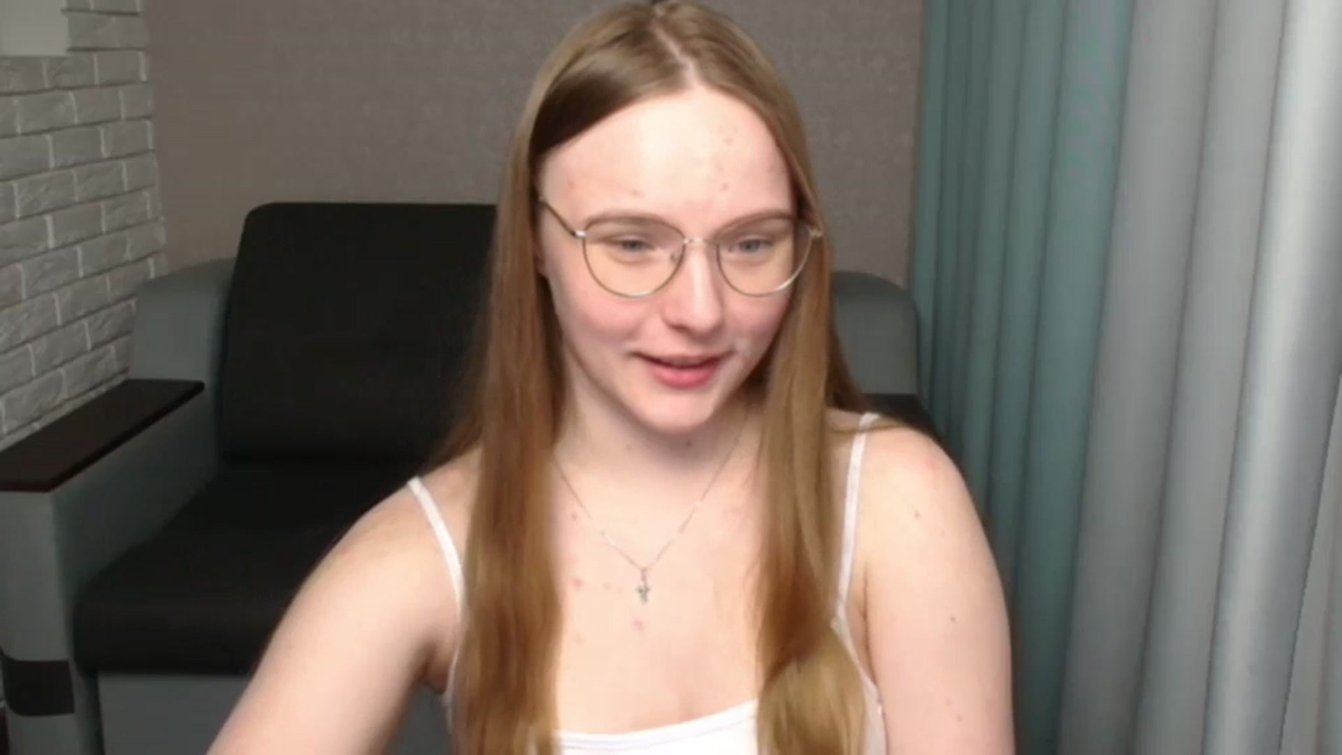 Gallery image thumbnail from Shy_Melany's myfreecams stream on, 05/14/2024, 20:02 image 11 of 20