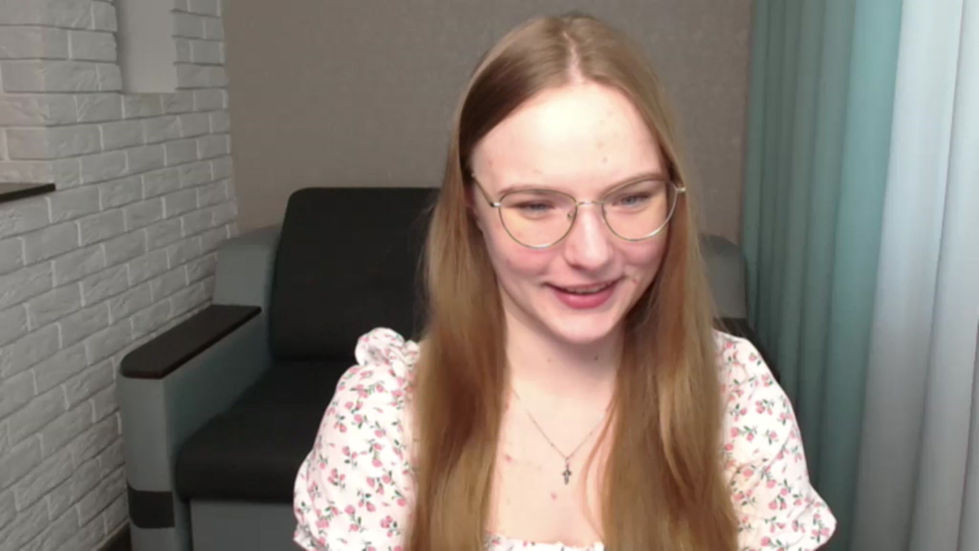 Gallery image thumbnail from Shy_Melany's myfreecams stream on, 05/17/2024, 11:34 image 3 of 20