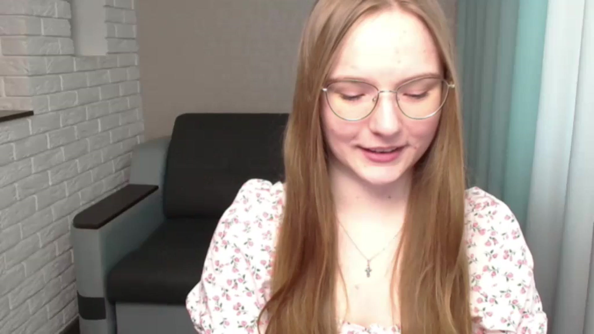 Gallery image thumbnail from Shy_Melany's myfreecams stream on, 05/17/2024, 13:23 image 10 of 20