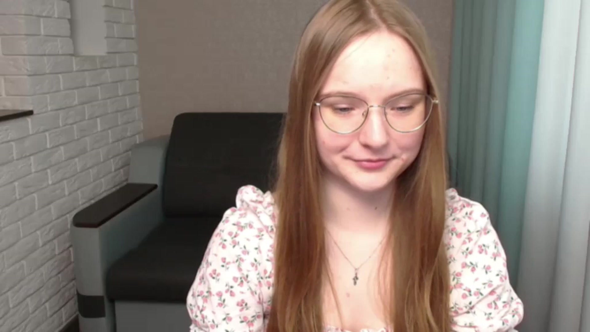Gallery image thumbnail from Shy_Melany's myfreecams stream on, 05/17/2024, 13:23 image 14 of 20