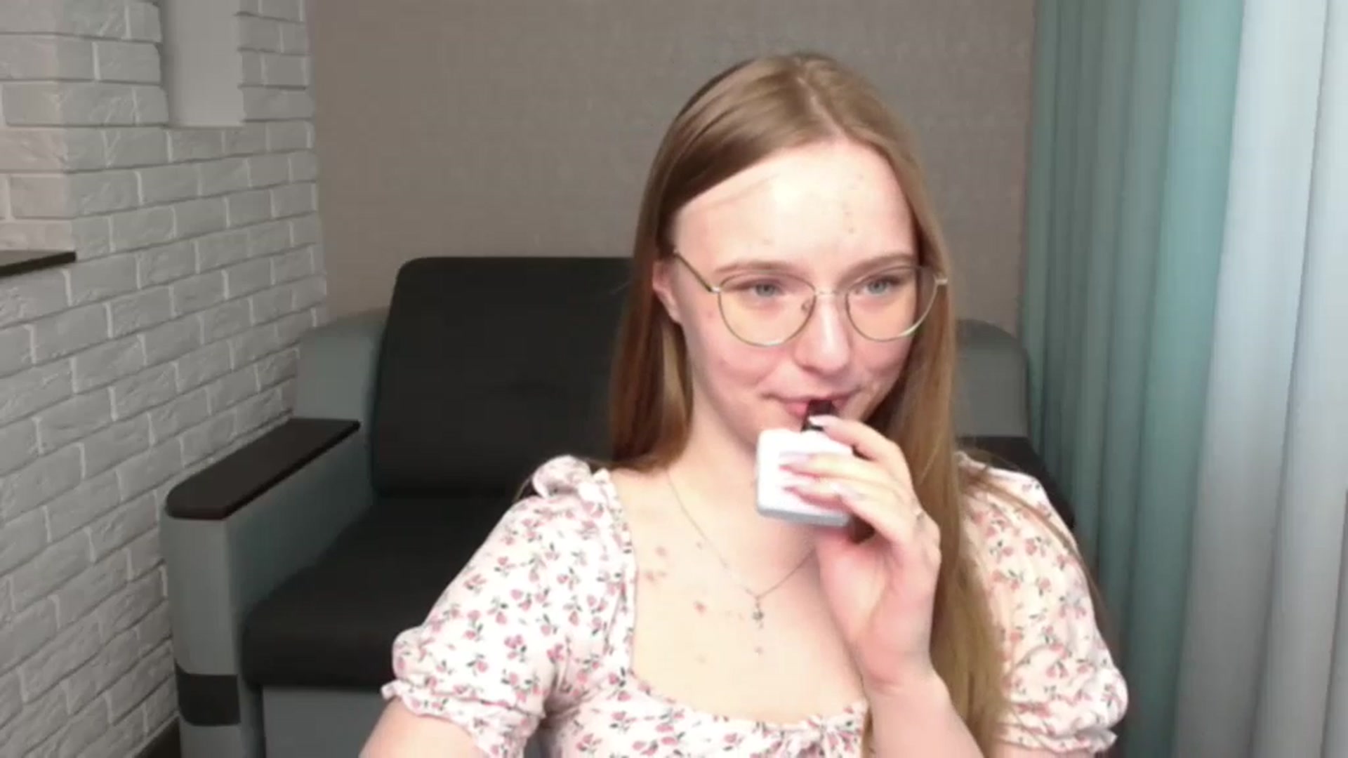 Gallery image thumbnail from Shy_Melany's myfreecams stream on, 05/17/2024, 13:58 image 16 of 20
