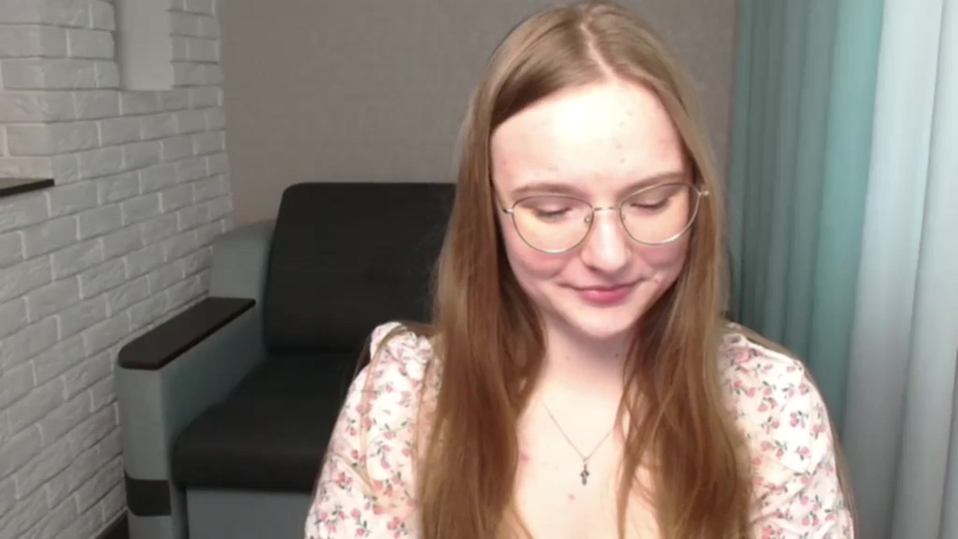 Gallery image thumbnail from Shy_Melany's myfreecams stream on, 05/17/2024, 13:58 image 7 of 20