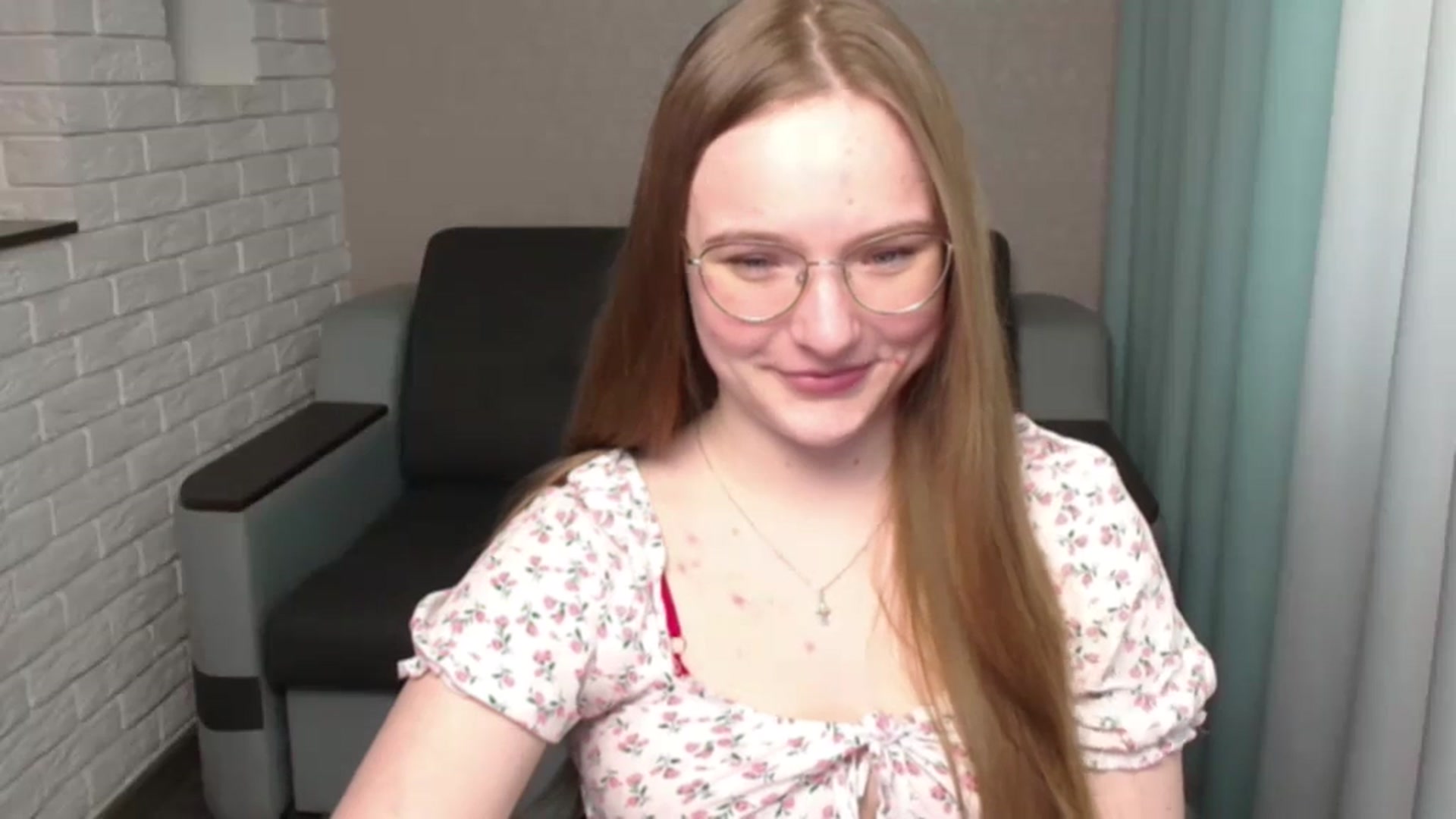 Gallery image thumbnail from Shy_Melany's myfreecams stream on, 05/17/2024, 15:44 image 8 of 20