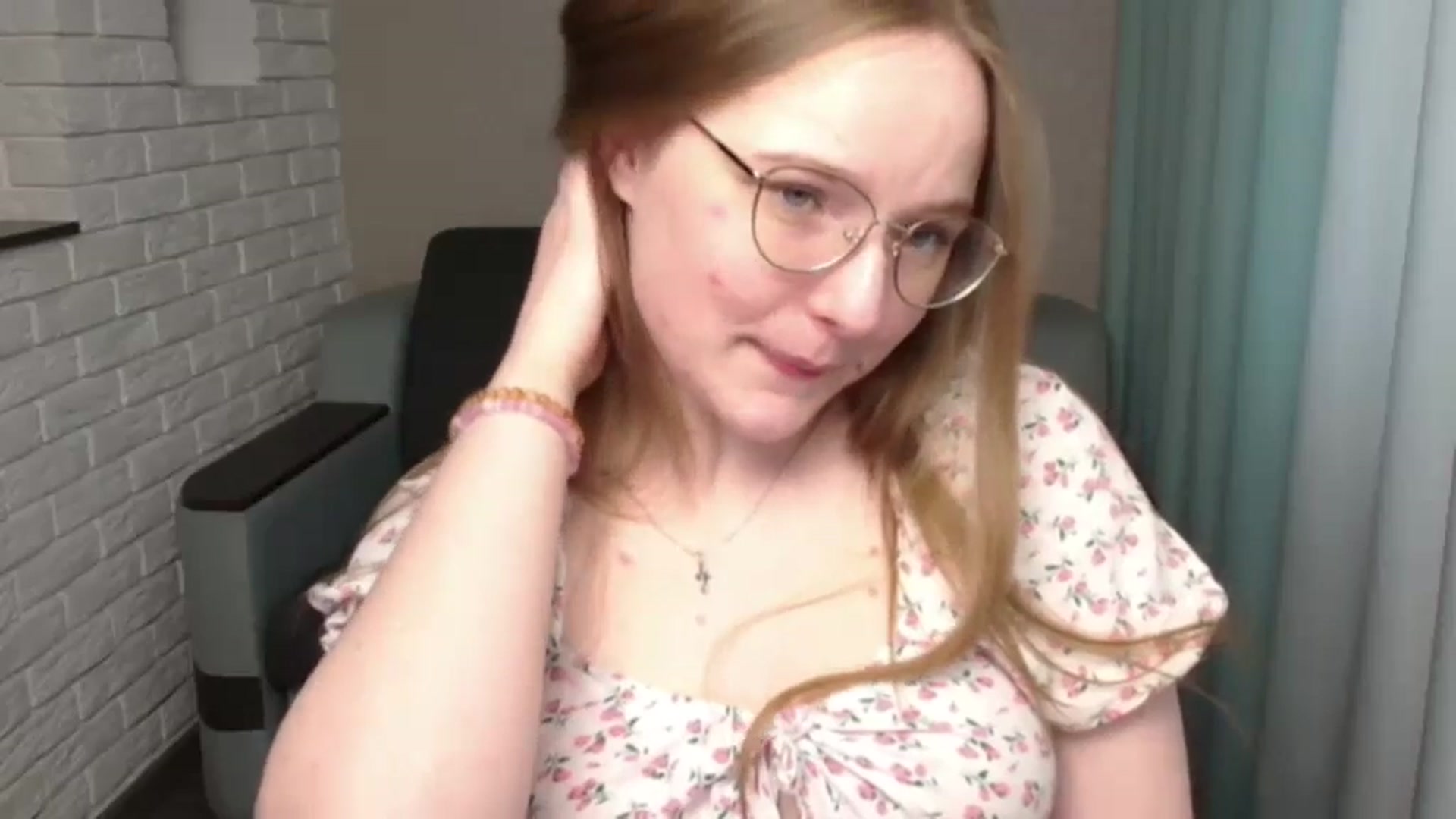Gallery image thumbnail from Shy_Melany's myfreecams stream on, 05/17/2024, 15:44 image 16 of 20