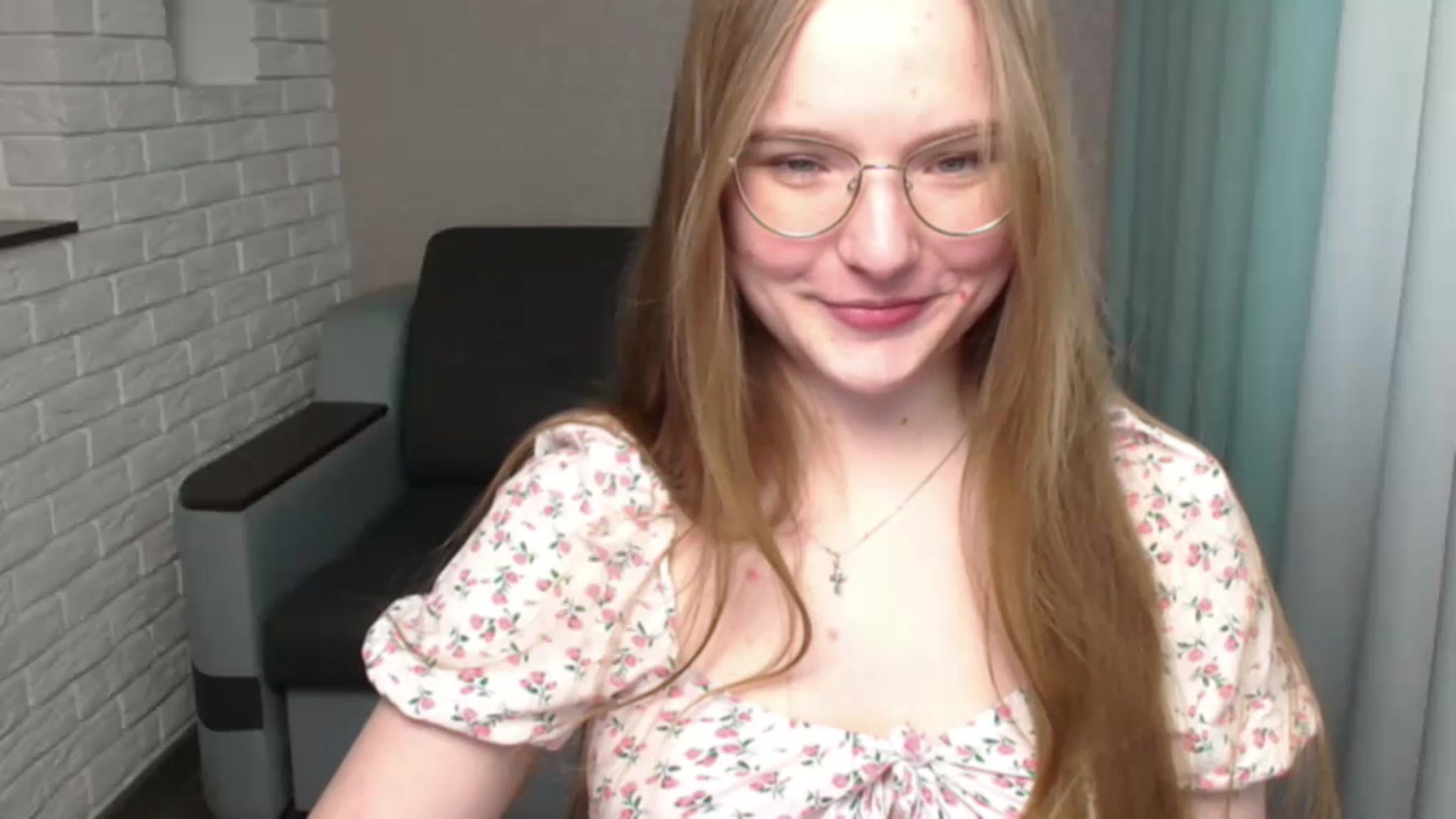 Gallery image thumbnail from Shy_Melany's myfreecams stream on, 05/17/2024, 15:44 image 18 of 20