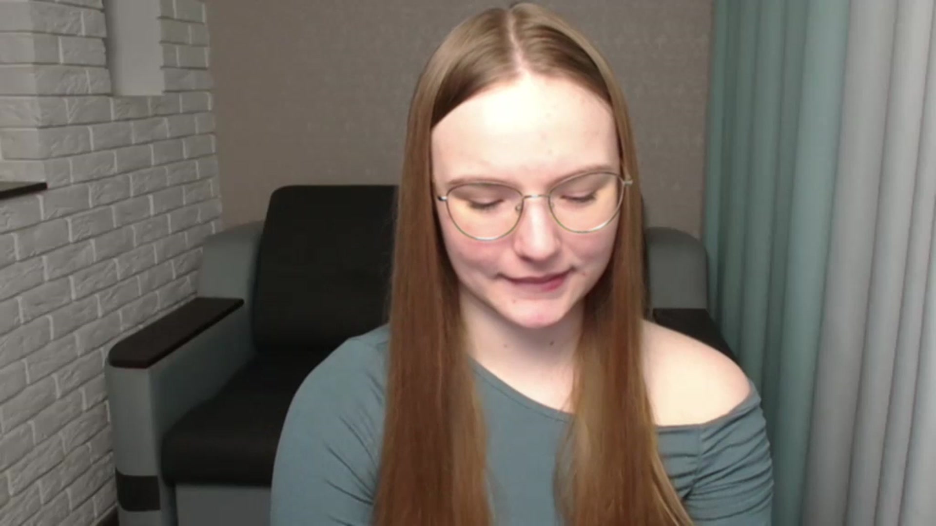Gallery image thumbnail from Shy_Melany's myfreecams stream on, 05/20/2024, 18:26 image 13 of 20