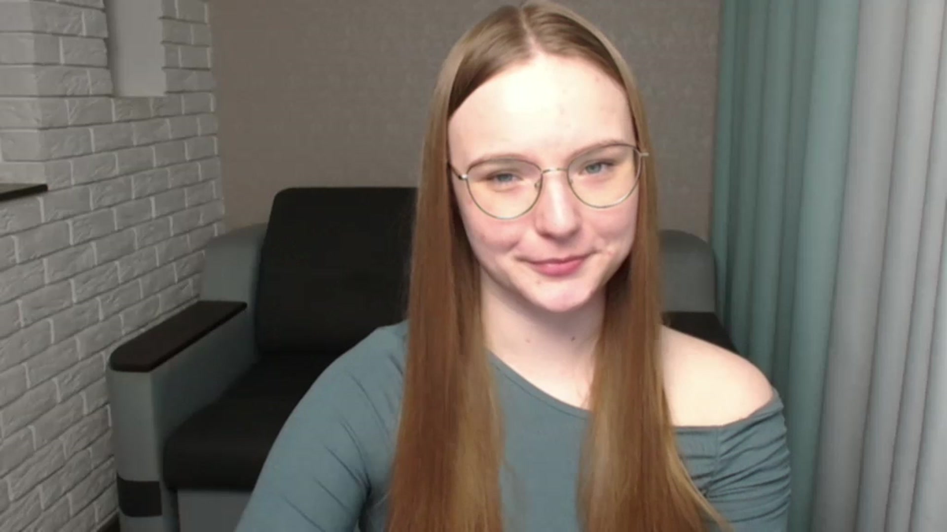 Gallery image thumbnail from Shy_Melany's myfreecams stream on, 05/20/2024, 18:26 image 11 of 20