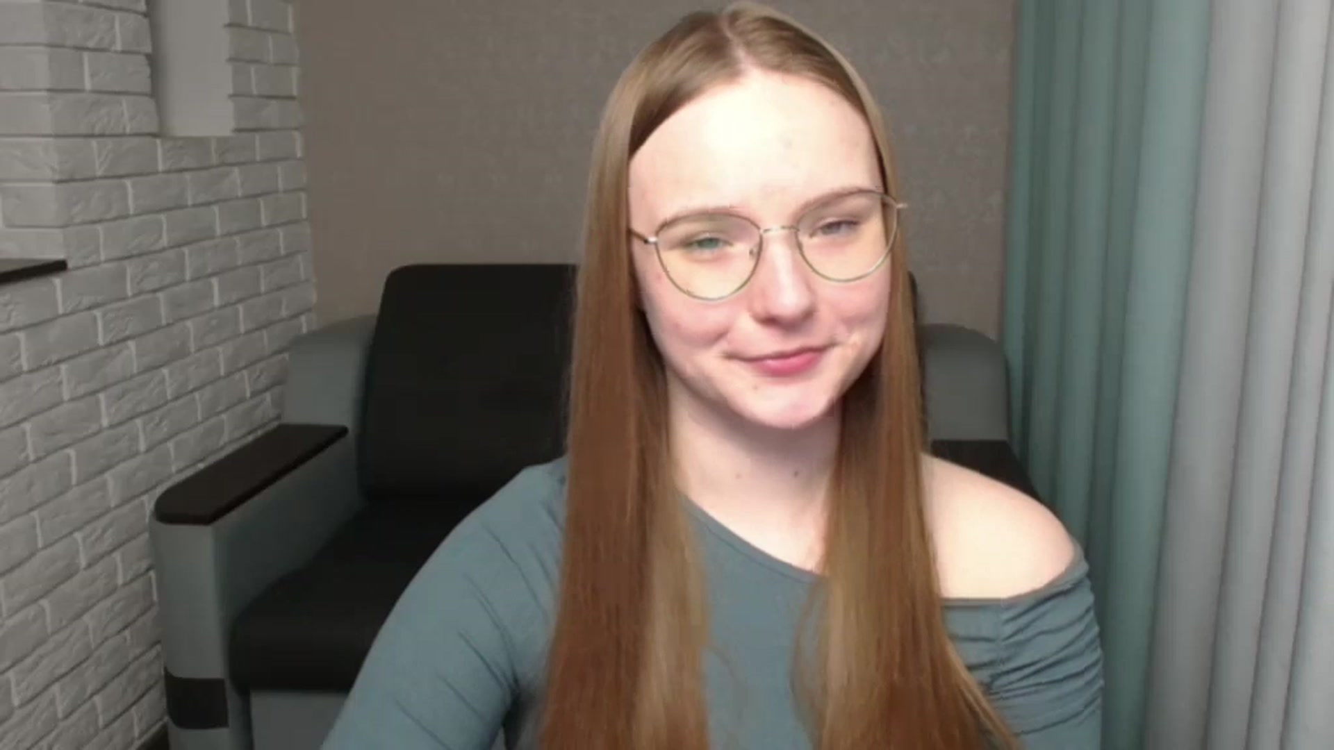 Gallery image thumbnail from Shy_Melany's myfreecams stream on, 05/20/2024, 18:26 image 14 of 20