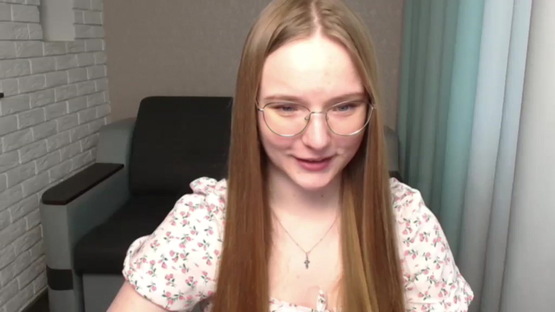 Gallery image thumbnail from Shy_Melany's myfreecams stream on, 05/22/2024, 12:20 image 10 of 20