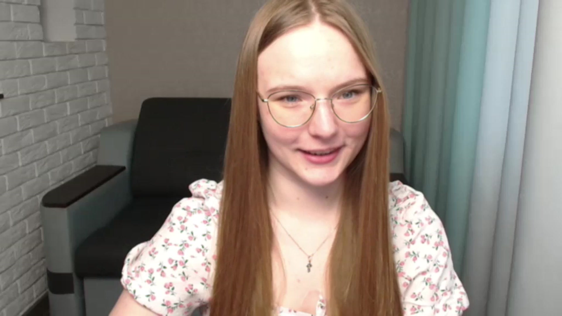 Gallery image thumbnail from Shy_Melany's myfreecams stream on, 05/22/2024, 12:20 image 3 of 20