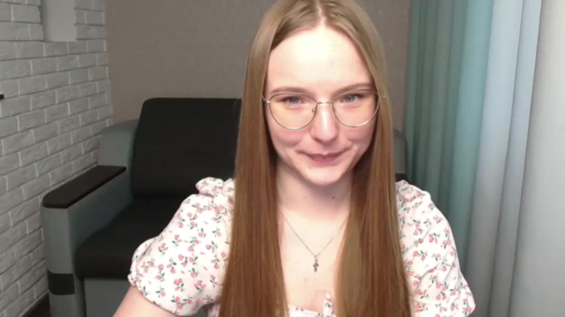 Gallery image thumbnail from Shy_Melany's myfreecams stream on, 05/22/2024, 12:20 image 5 of 20