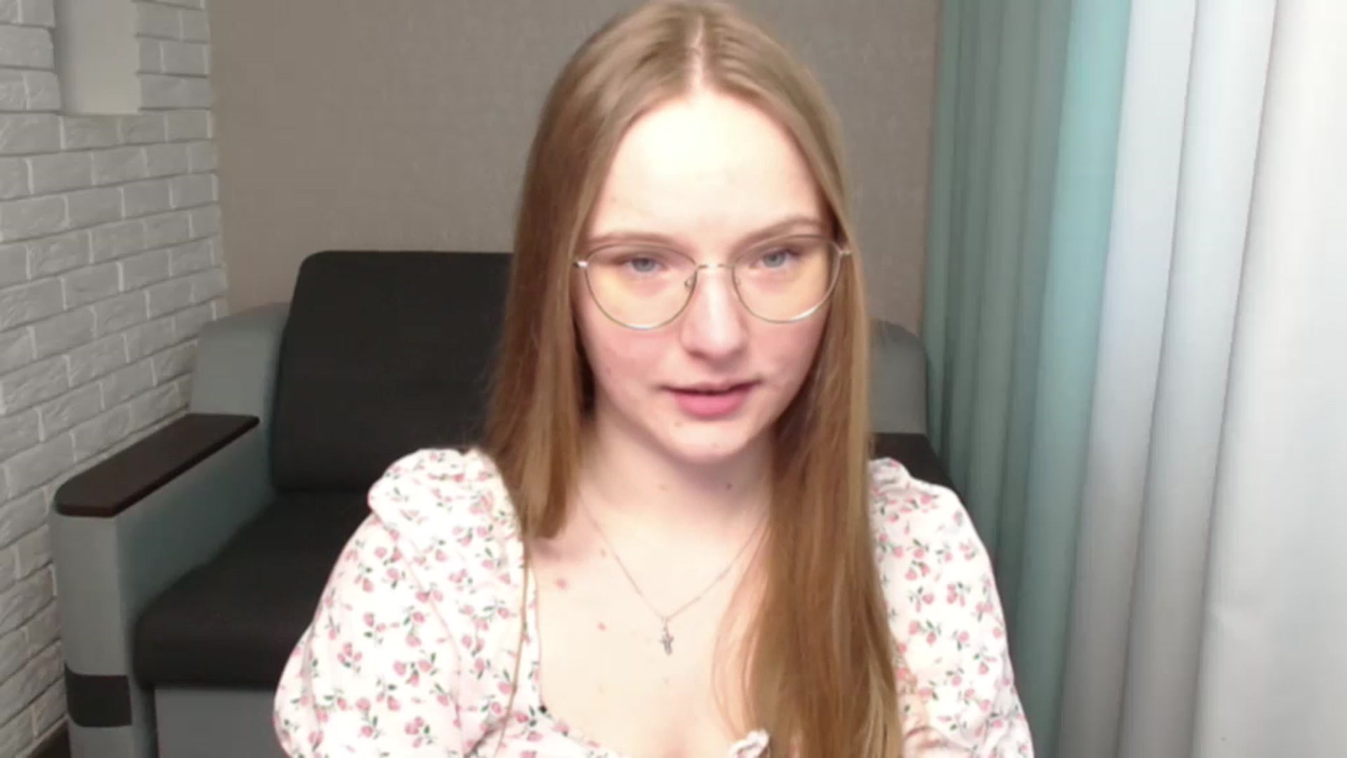Gallery image thumbnail from Shy_Melany's myfreecams stream on, 05/24/2024, 12:07 image 9 of 20