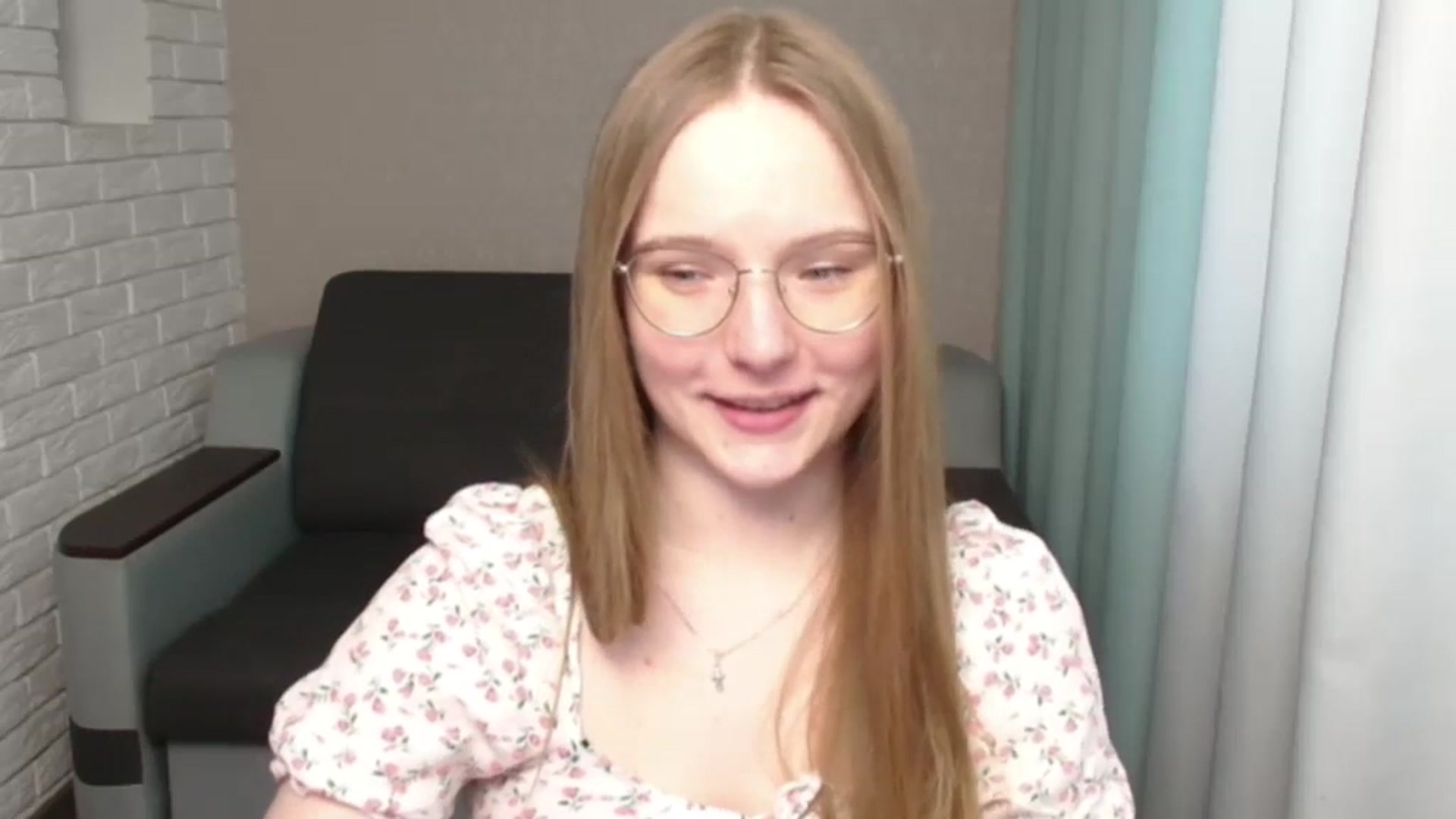Gallery image thumbnail from Shy_Melany's myfreecams stream on, 05/24/2024, 12:07 image 12 of 20