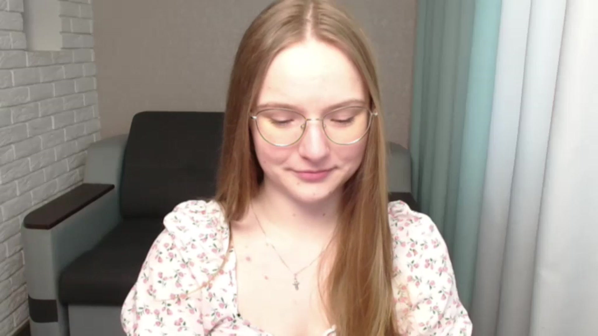 Gallery image thumbnail from Shy_Melany's myfreecams stream on, 05/24/2024, 12:07 image 4 of 20