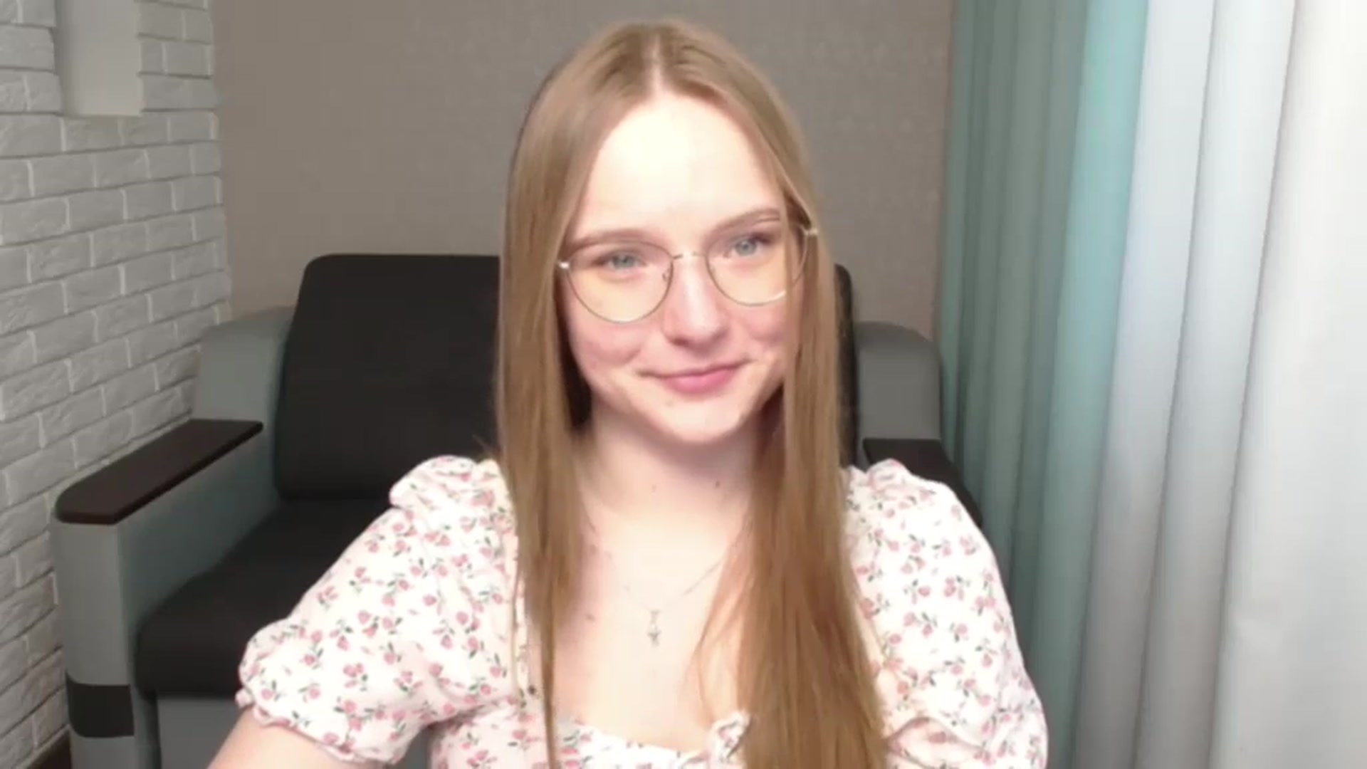 Gallery image thumbnail from Shy_Melany's myfreecams stream on, 05/24/2024, 12:07 image 16 of 20