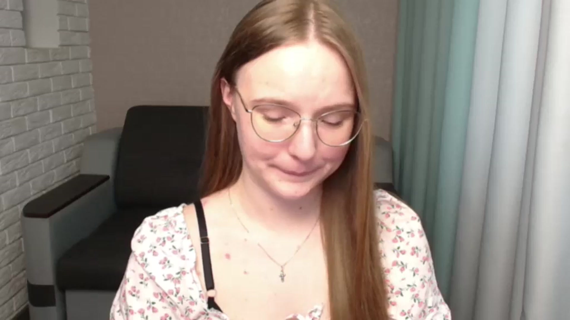 Gallery image thumbnail from Shy_Melany's myfreecams stream on, 05/24/2024, 14:49 image 10 of 20