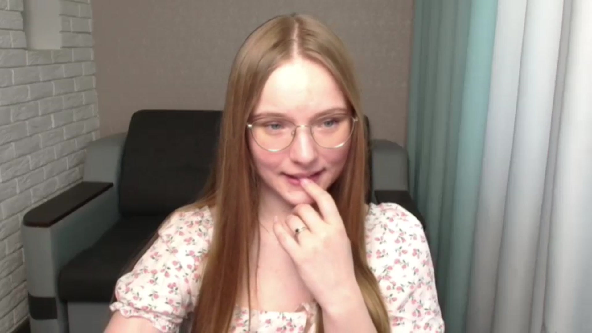 Gallery image thumbnail from Shy_Melany's myfreecams stream on, 05/24/2024, 14:49 image 18 of 20
