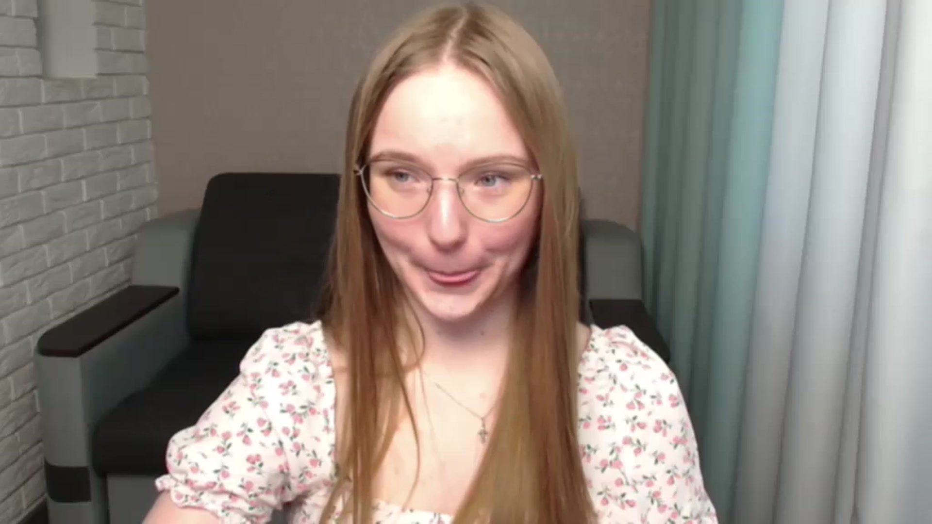 Gallery image thumbnail from Shy_Melany's myfreecams stream on, 05/24/2024, 14:49 image 17 of 20