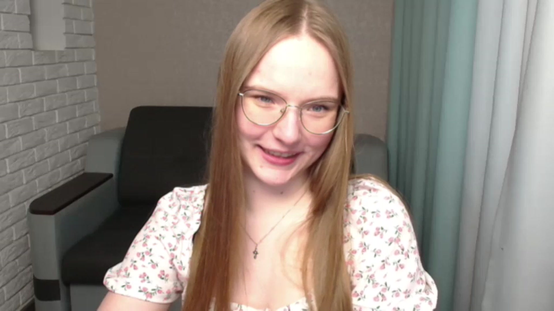 Gallery image thumbnail from Shy_Melany's myfreecams stream on, 05/24/2024, 16:47 image 13 of 20