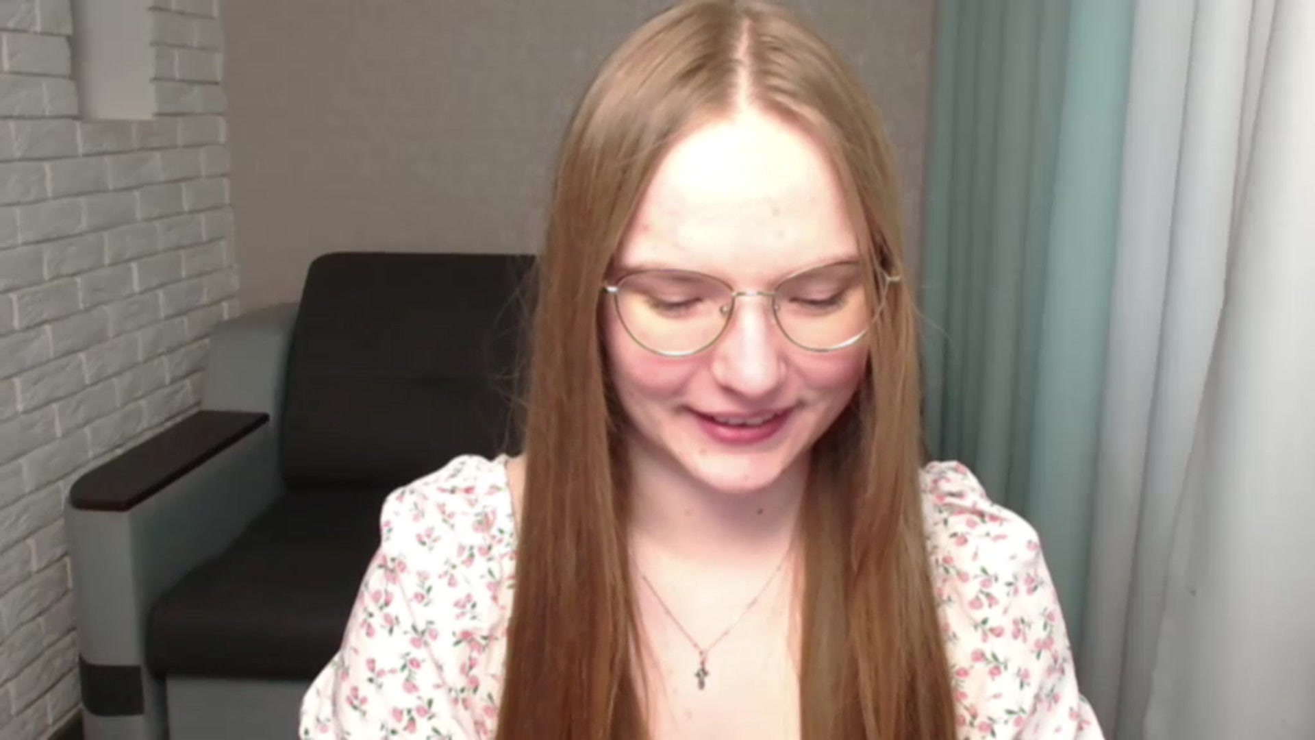 Gallery image thumbnail from Shy_Melany's myfreecams stream on, 05/24/2024, 16:47 image 3 of 20
