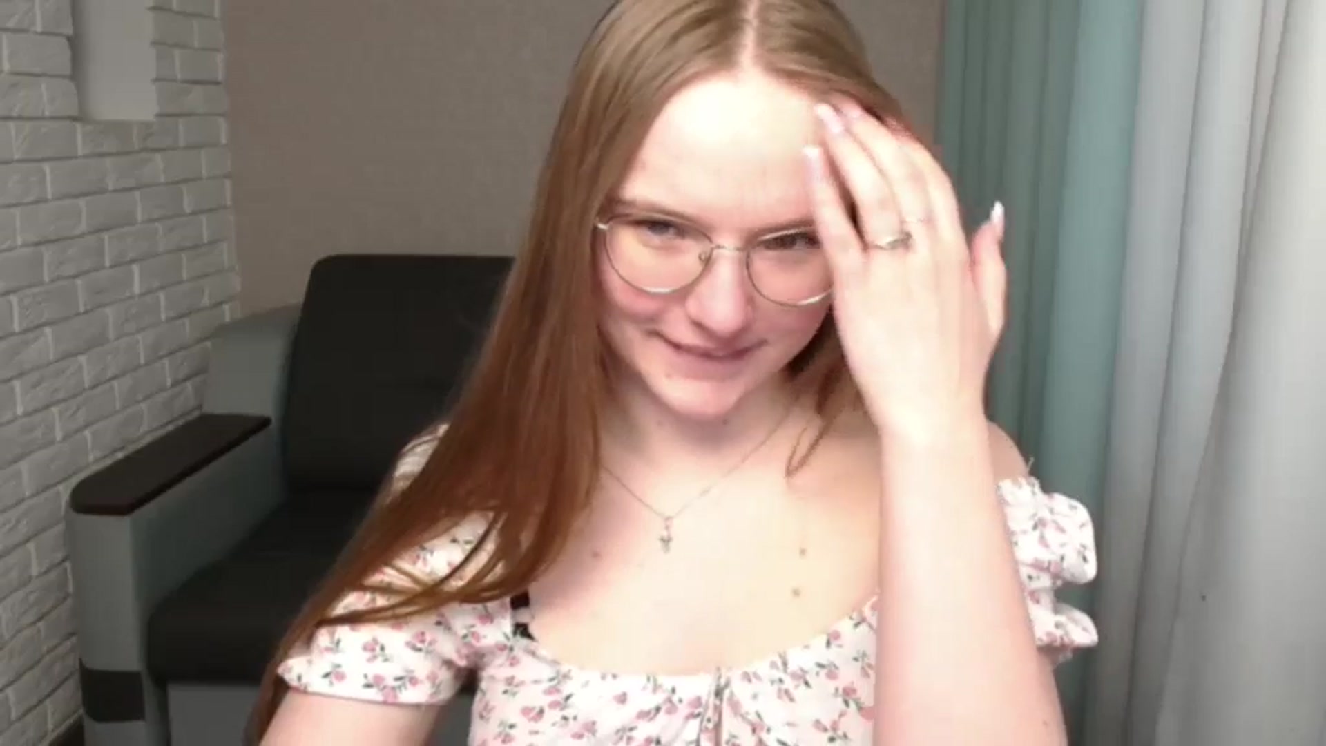 Gallery image thumbnail from Shy_Melany's myfreecams stream on, 05/24/2024, 16:47 image 17 of 20