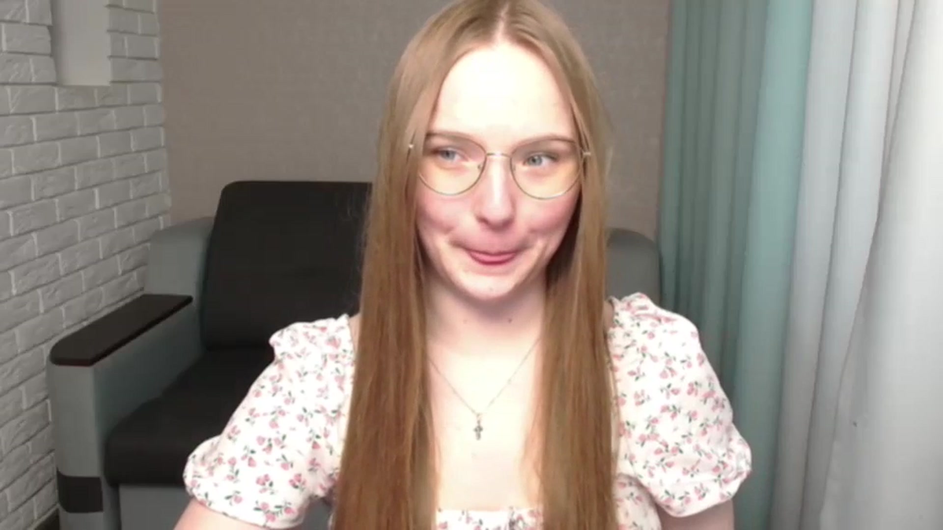 Gallery image thumbnail from Shy_Melany's myfreecams stream on, 05/24/2024, 16:47 image 6 of 20