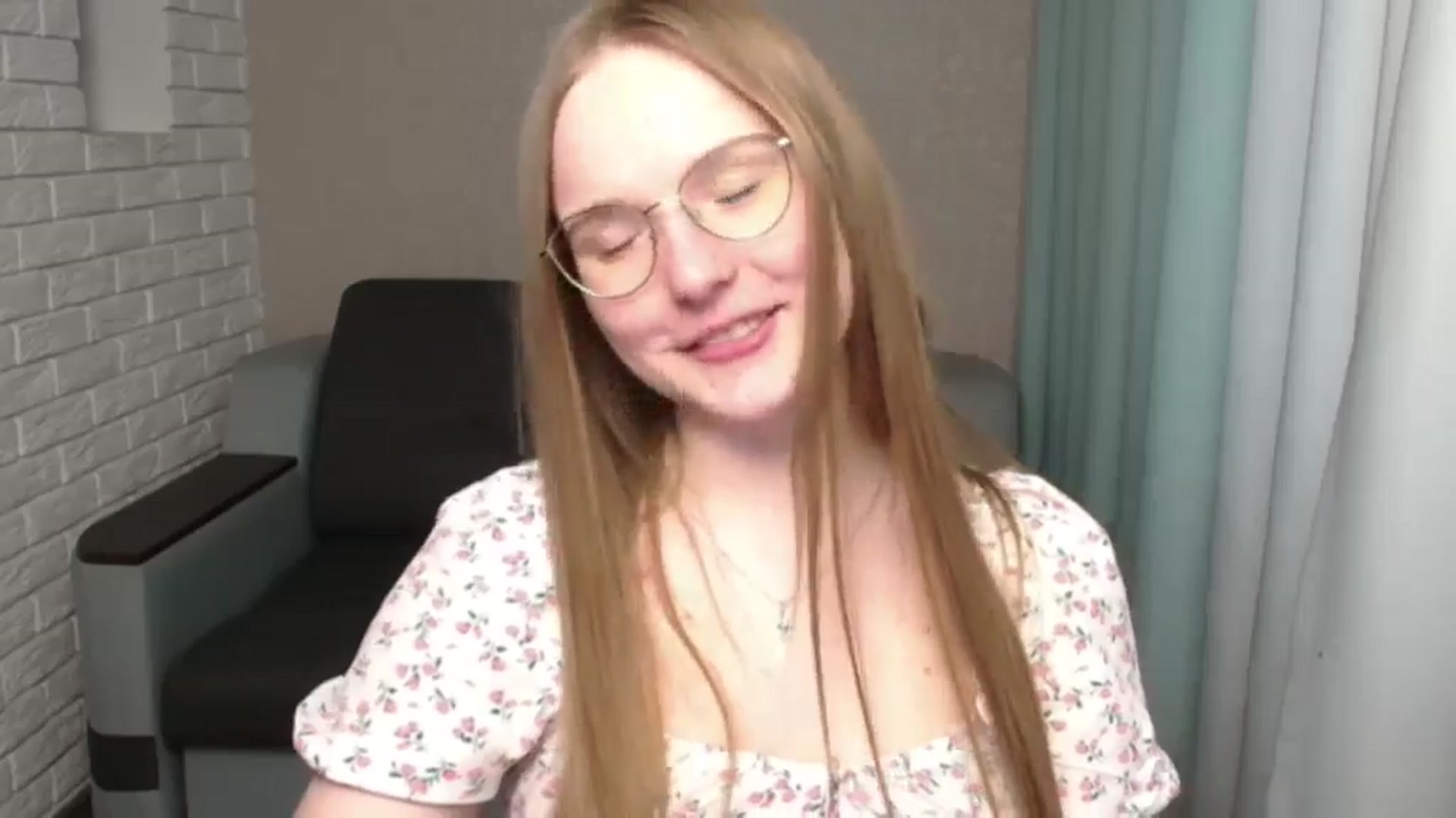 Gallery image thumbnail from Shy_Melany's myfreecams stream on, 05/24/2024, 16:47 image 14 of 20