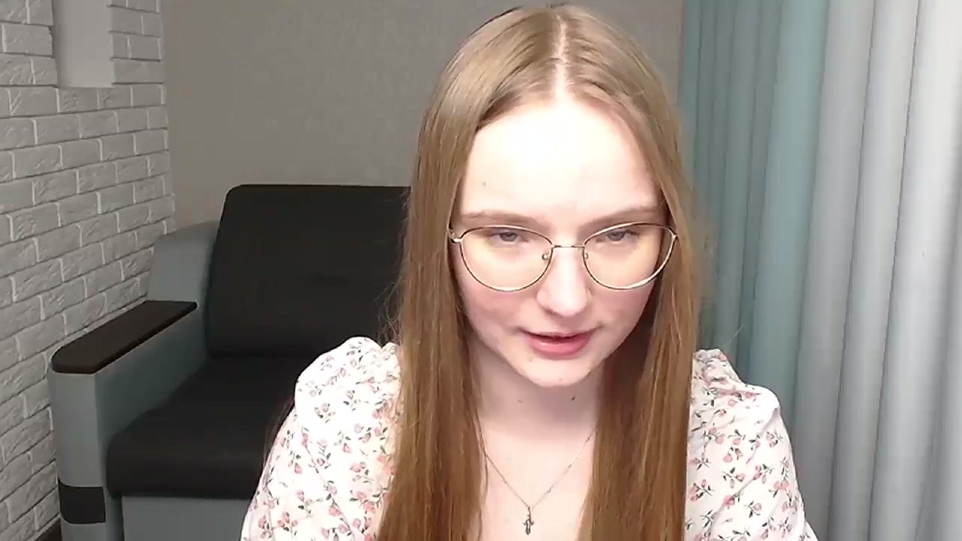 Gallery image thumbnail from Shy_Melany's myfreecams stream on, 05/24/2024, 18:03 image 17 of 20