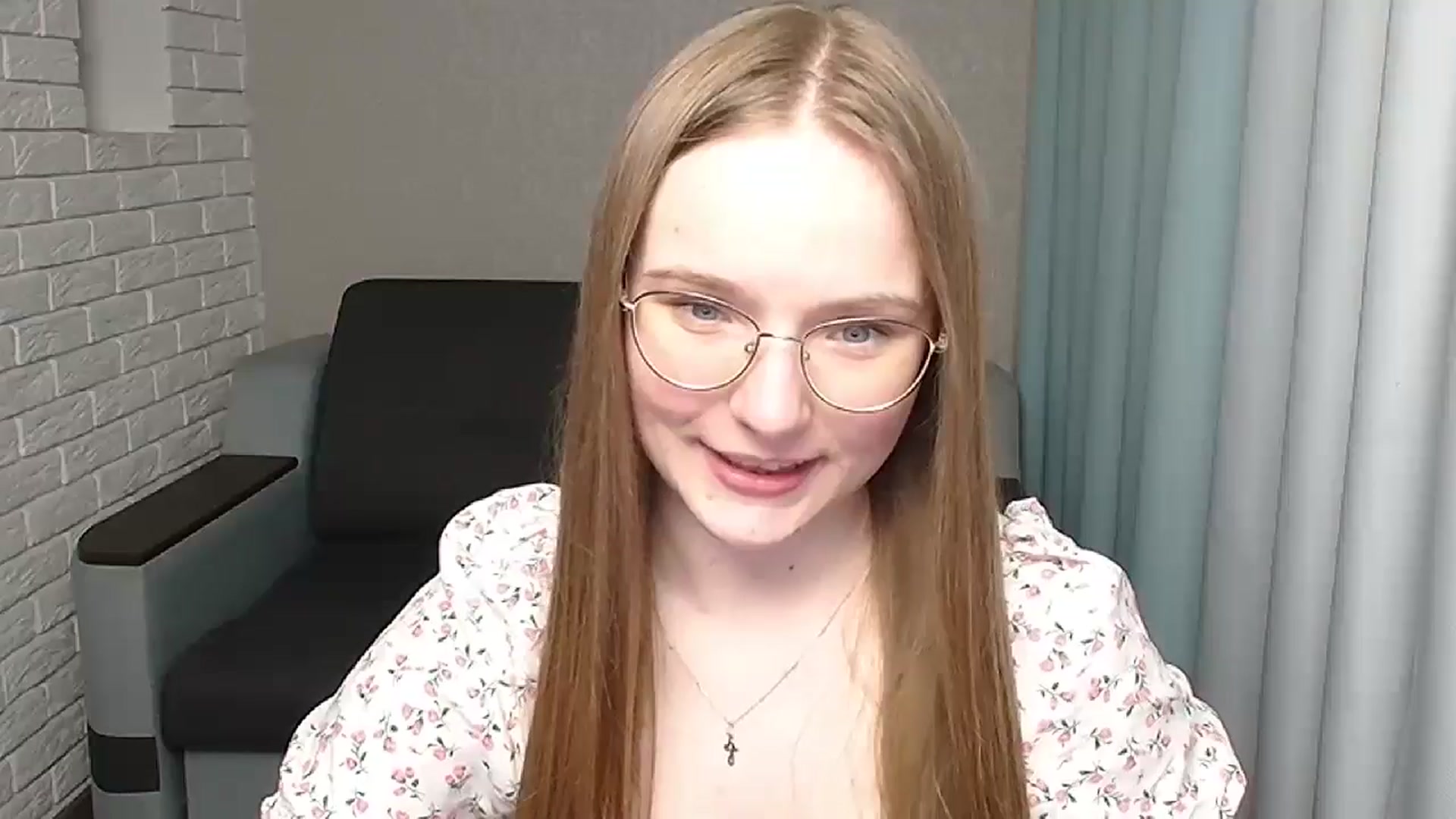 Gallery image thumbnail from Shy_Melany's myfreecams stream on, 05/24/2024, 18:03 image 6 of 20