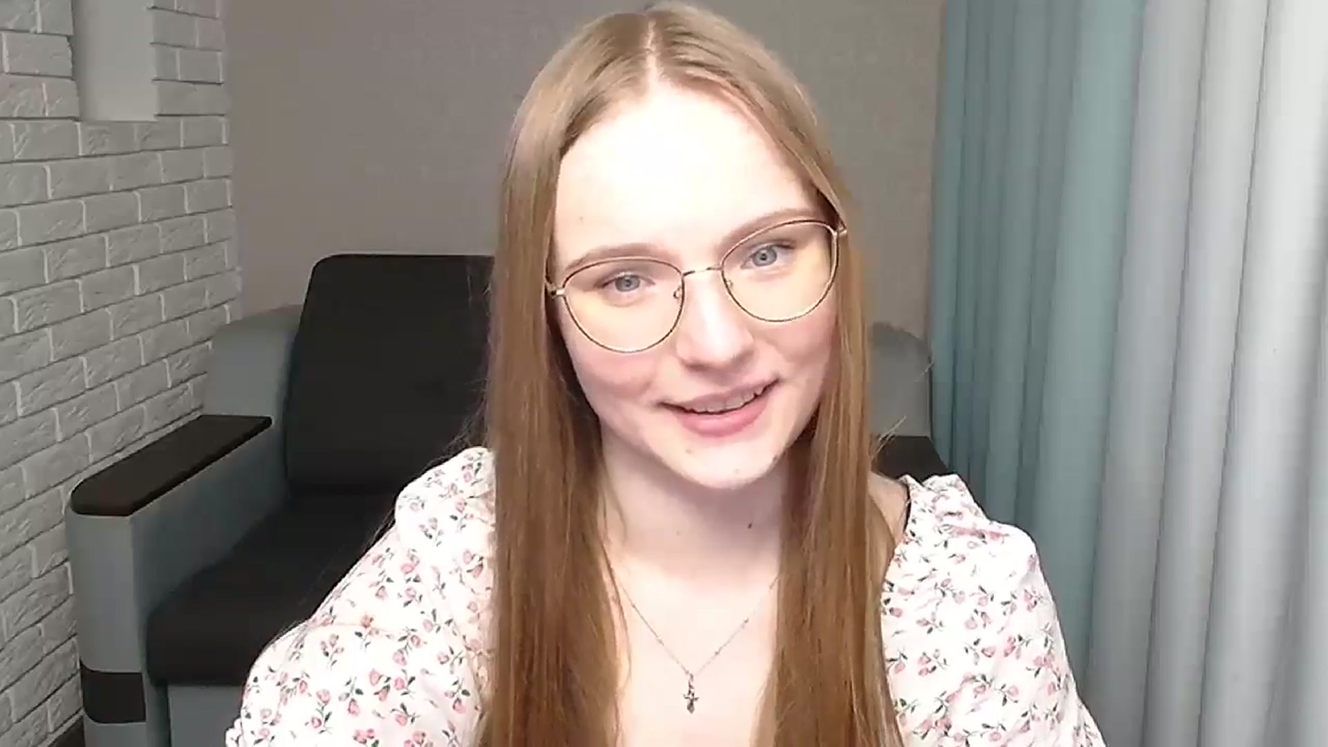 Gallery image thumbnail from Shy_Melany's myfreecams stream on, 05/24/2024, 18:03 image 16 of 20