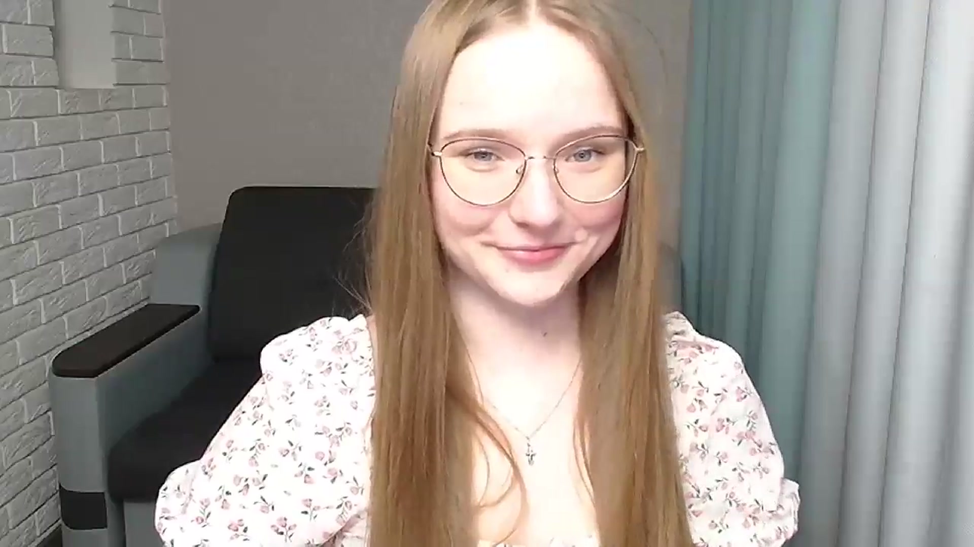 Gallery image thumbnail from Shy_Melany's myfreecams stream on, 05/24/2024, 18:03 image 19 of 20