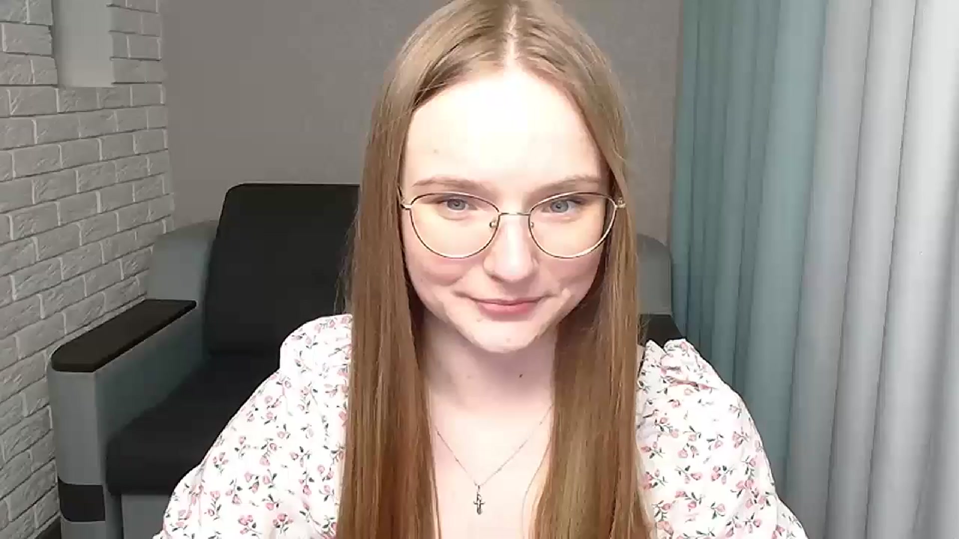Gallery image thumbnail from Shy_Melany's myfreecams stream on, 05/24/2024, 18:03 image 2 of 20