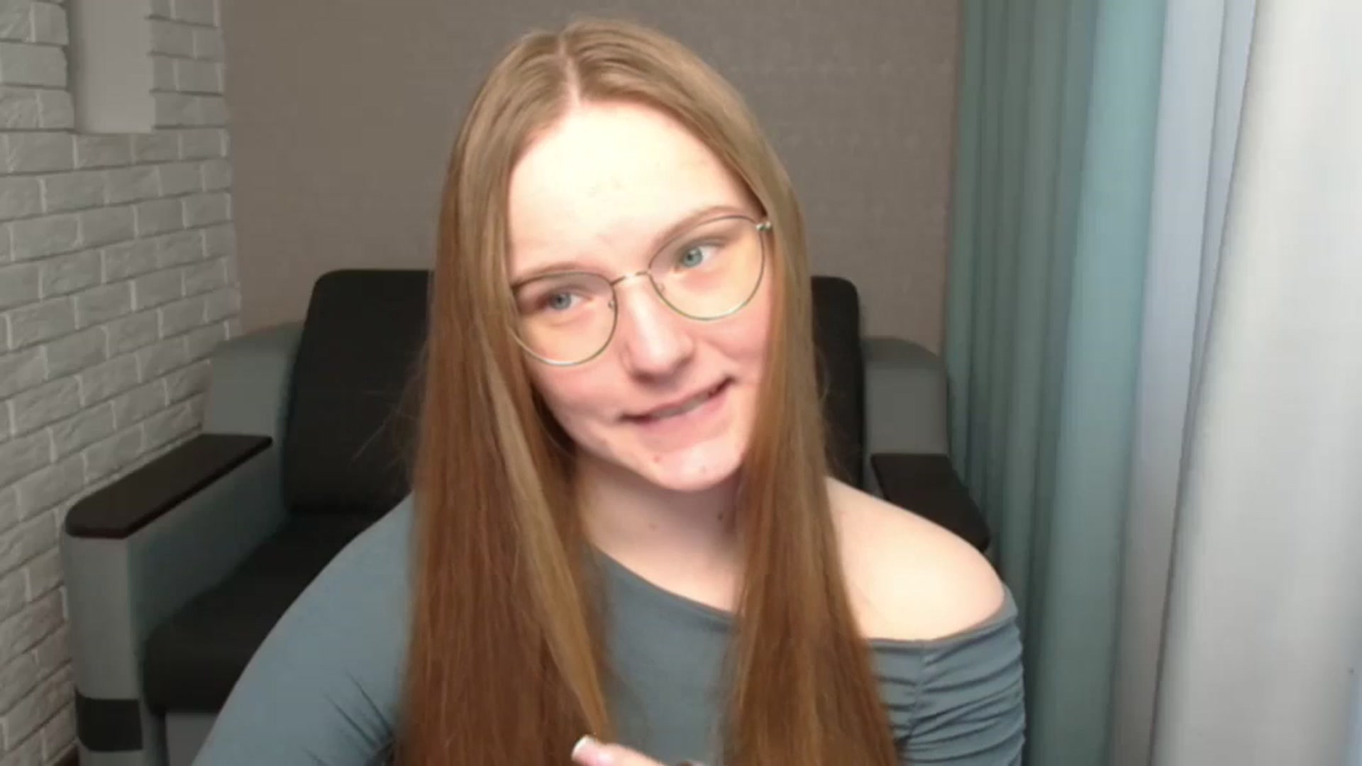 Gallery image thumbnail from Shy_Melany's myfreecams stream on, 05/25/2024, 10:49 image 3 of 20
