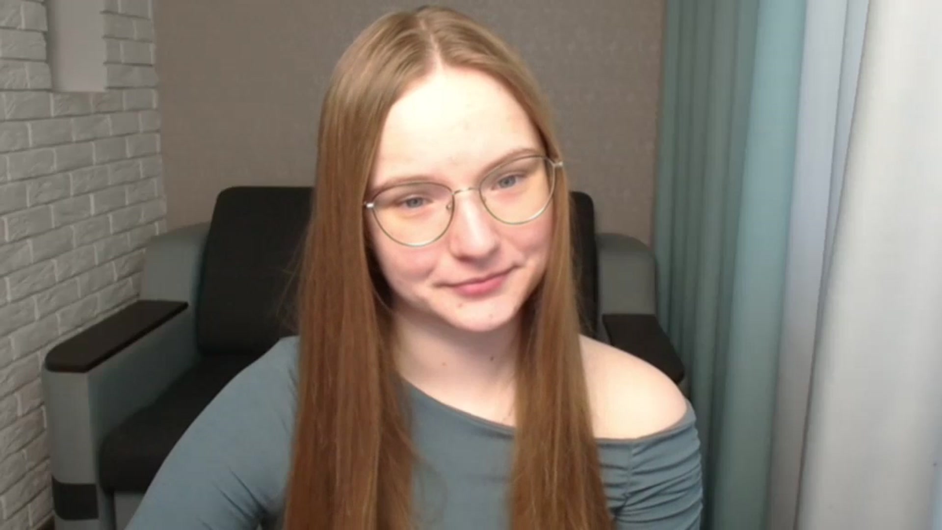 Gallery image thumbnail from Shy_Melany's myfreecams stream on, 05/25/2024, 10:49 image 4 of 20