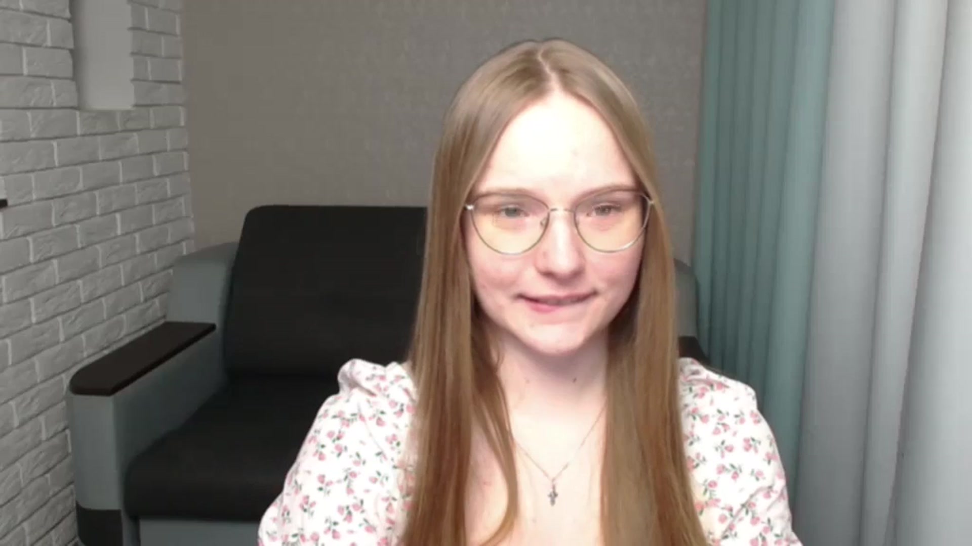 Gallery image thumbnail from Shy_Melany's myfreecams stream on, 05/26/2024, 21:08 image 18 of 20