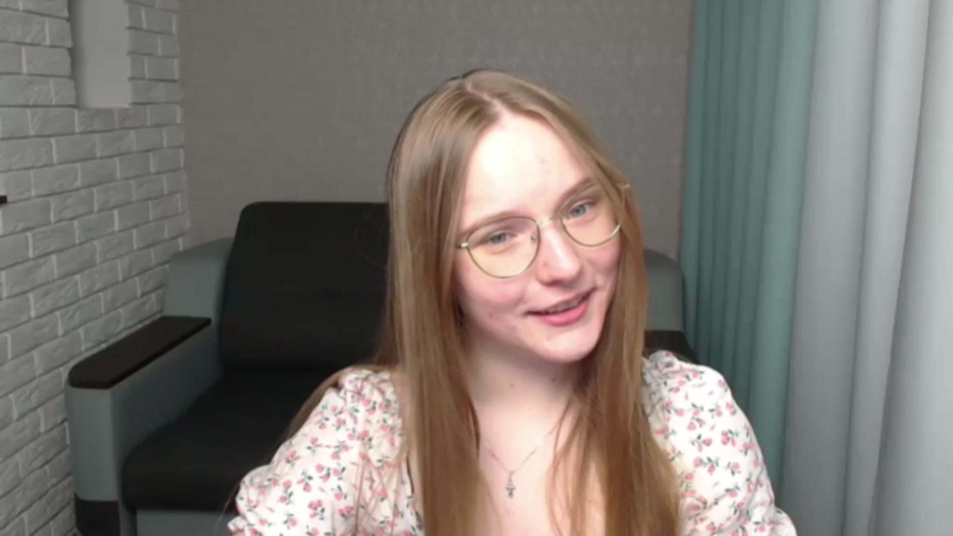 Gallery image thumbnail from Shy_Melany's myfreecams stream on, 05/26/2024, 21:35 image 8 of 20