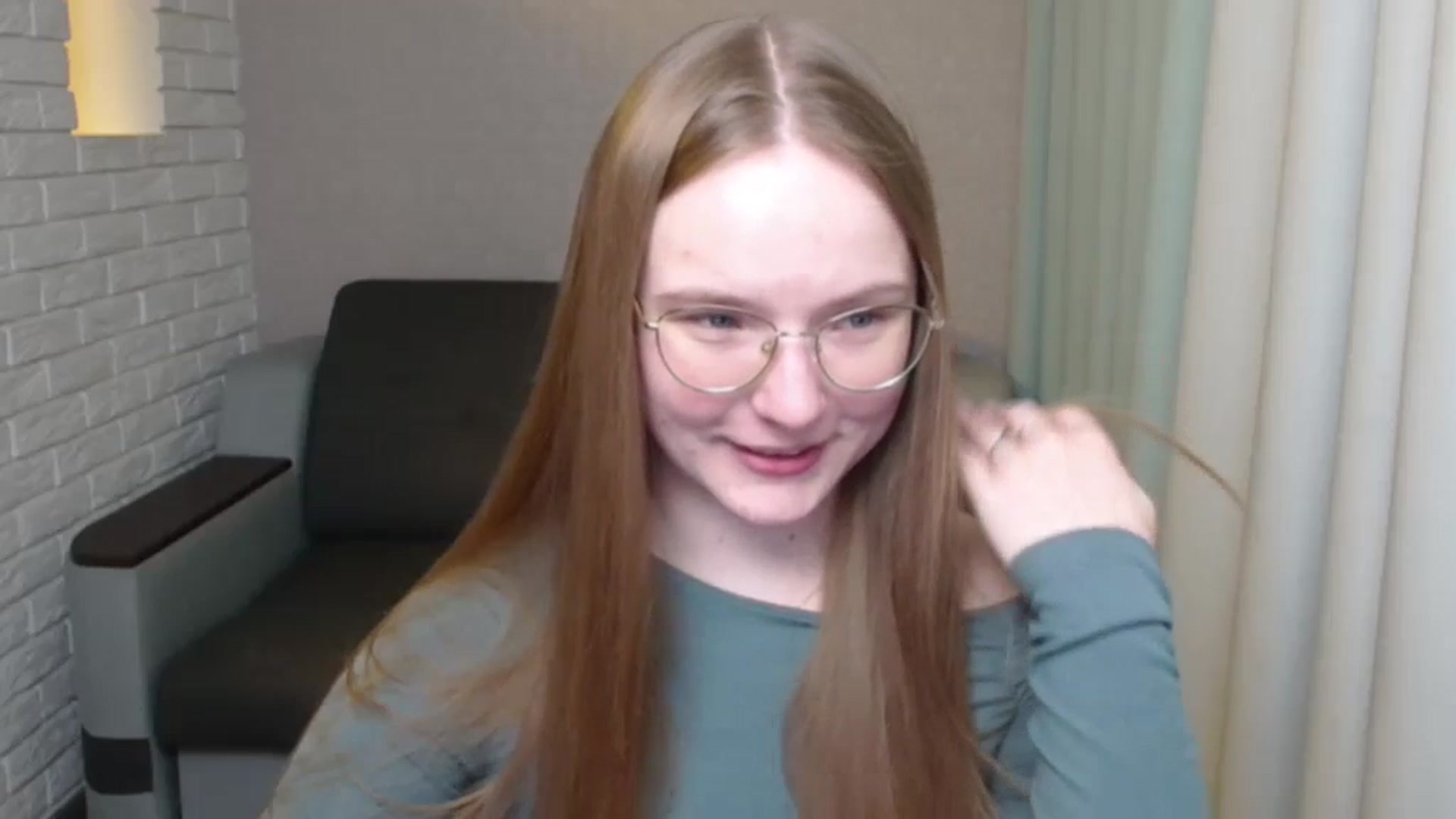 Gallery image thumbnail from Shy_Melany's myfreecams stream on, 05/28/2024, 20:11 image 3 of 20