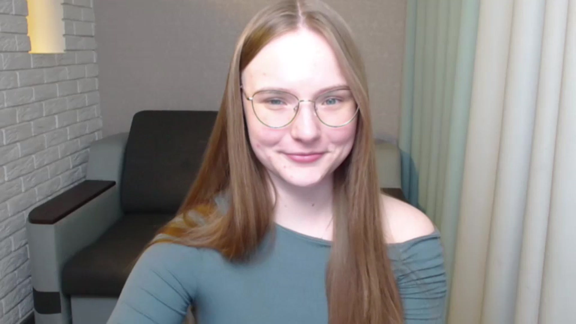 Gallery image thumbnail from Shy_Melany's myfreecams stream on, 05/28/2024, 20:11 image 17 of 20