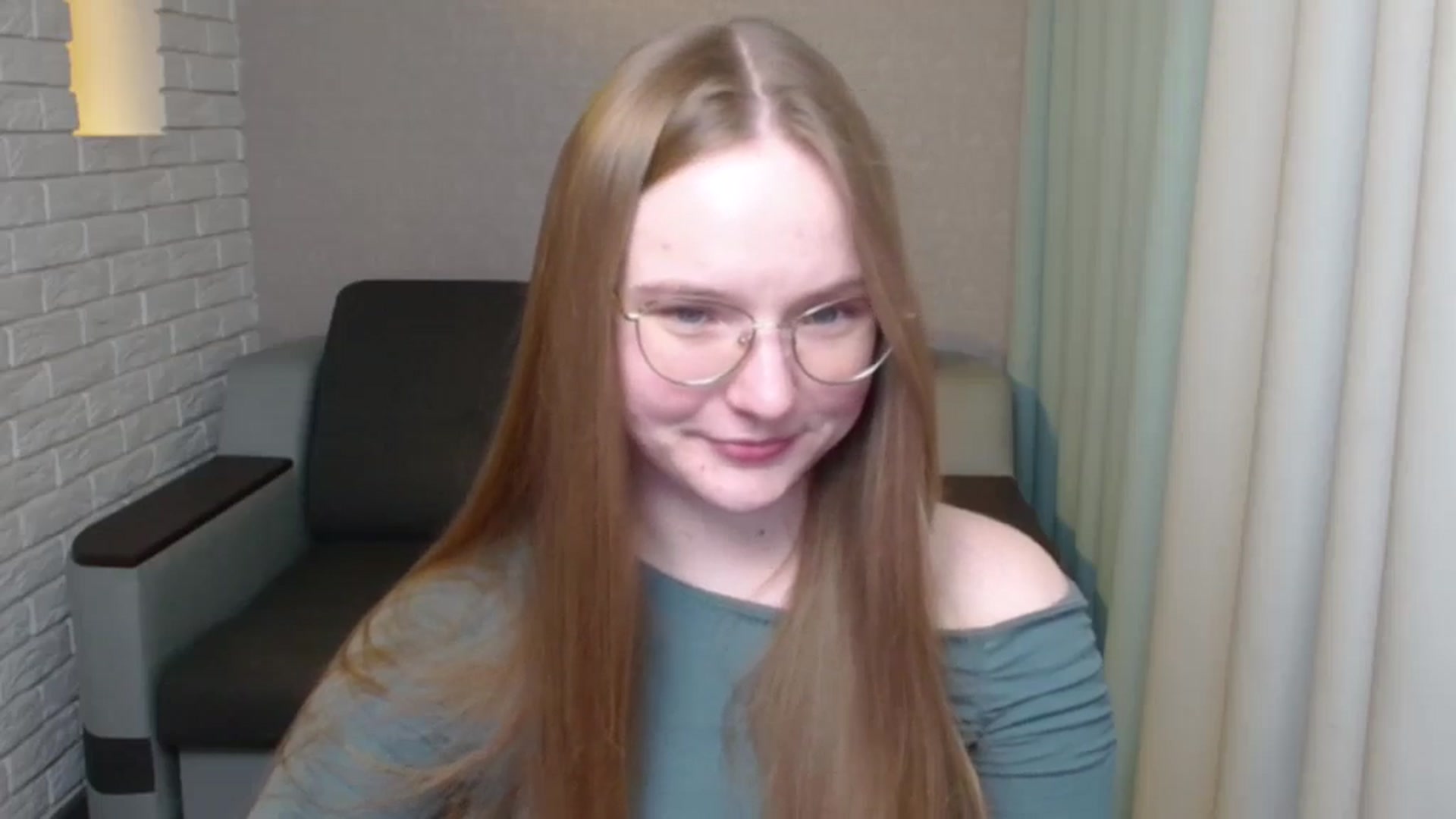 Gallery image thumbnail from Shy_Melany's myfreecams stream on, 05/28/2024, 20:11 image 2 of 20