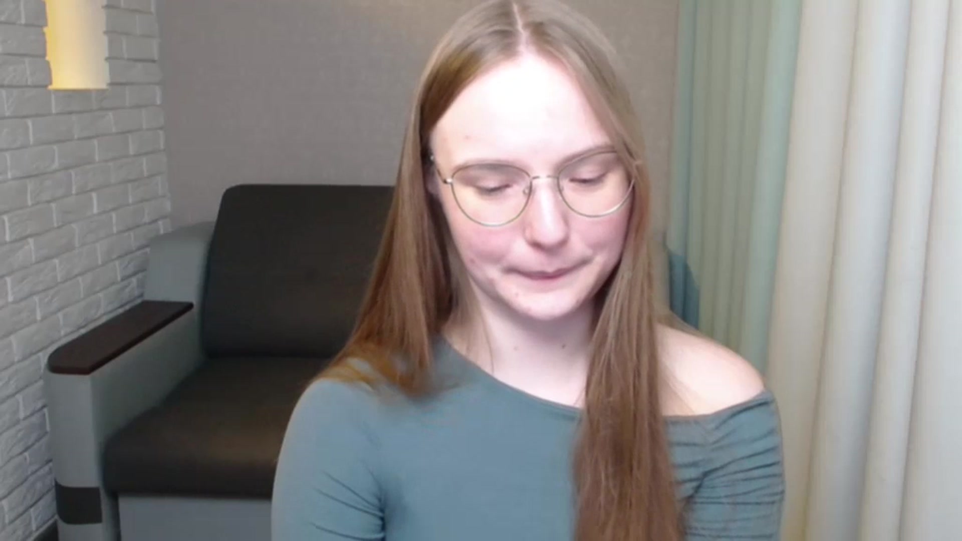 Gallery image thumbnail from Shy_Melany's myfreecams stream on, 05/28/2024, 20:11 image 14 of 20