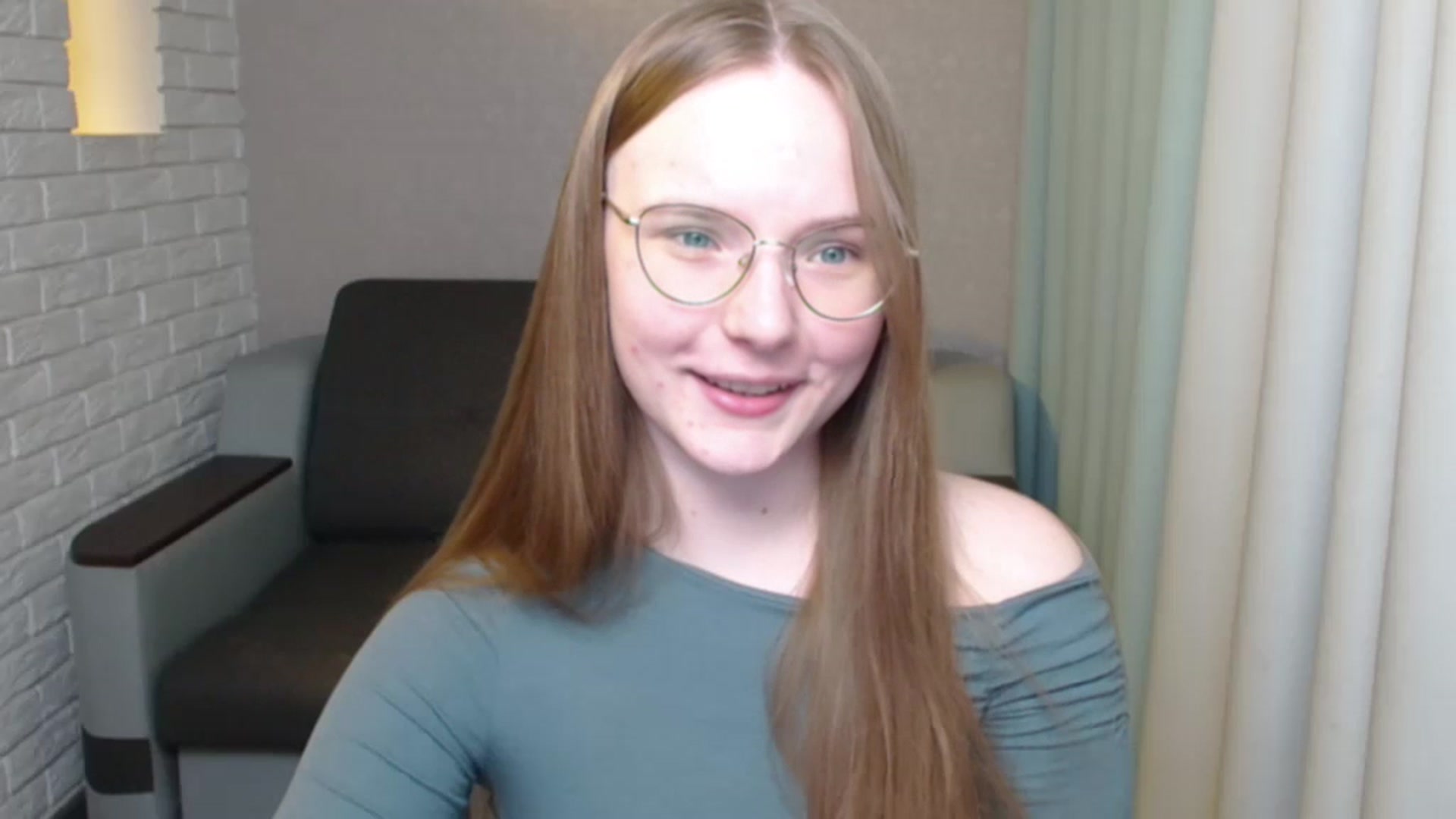 Gallery image thumbnail from Shy_Melany's myfreecams stream on, 05/28/2024, 20:11 image 16 of 20