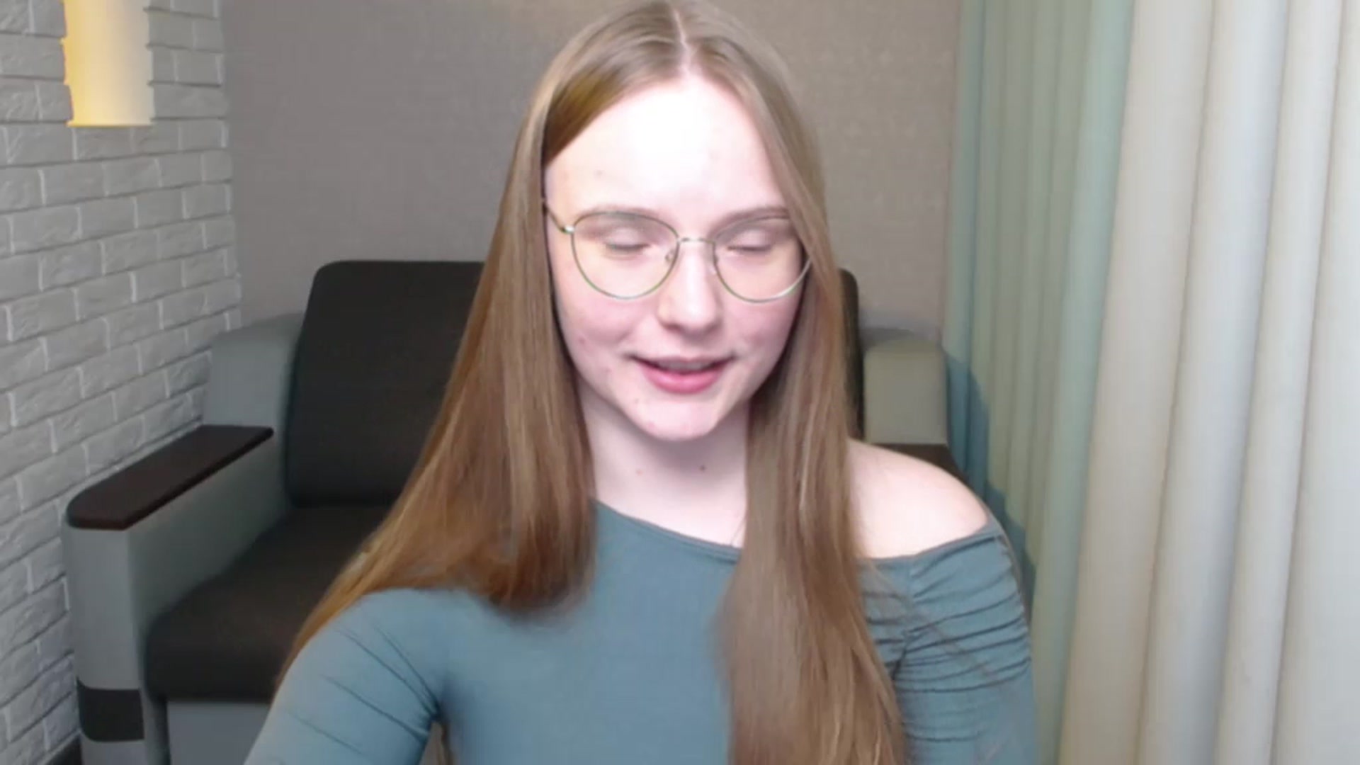 Gallery image thumbnail from Shy_Melany's myfreecams stream on, 05/28/2024, 20:11 image 18 of 20