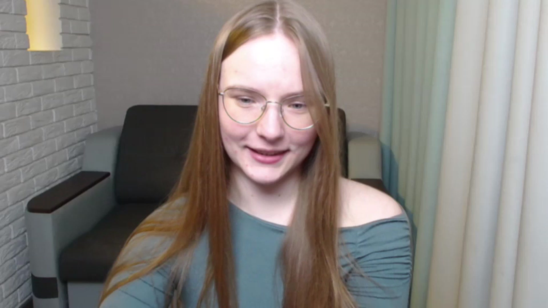 Gallery image thumbnail from Shy_Melany's myfreecams stream on, 05/28/2024, 20:11 image 20 of 20