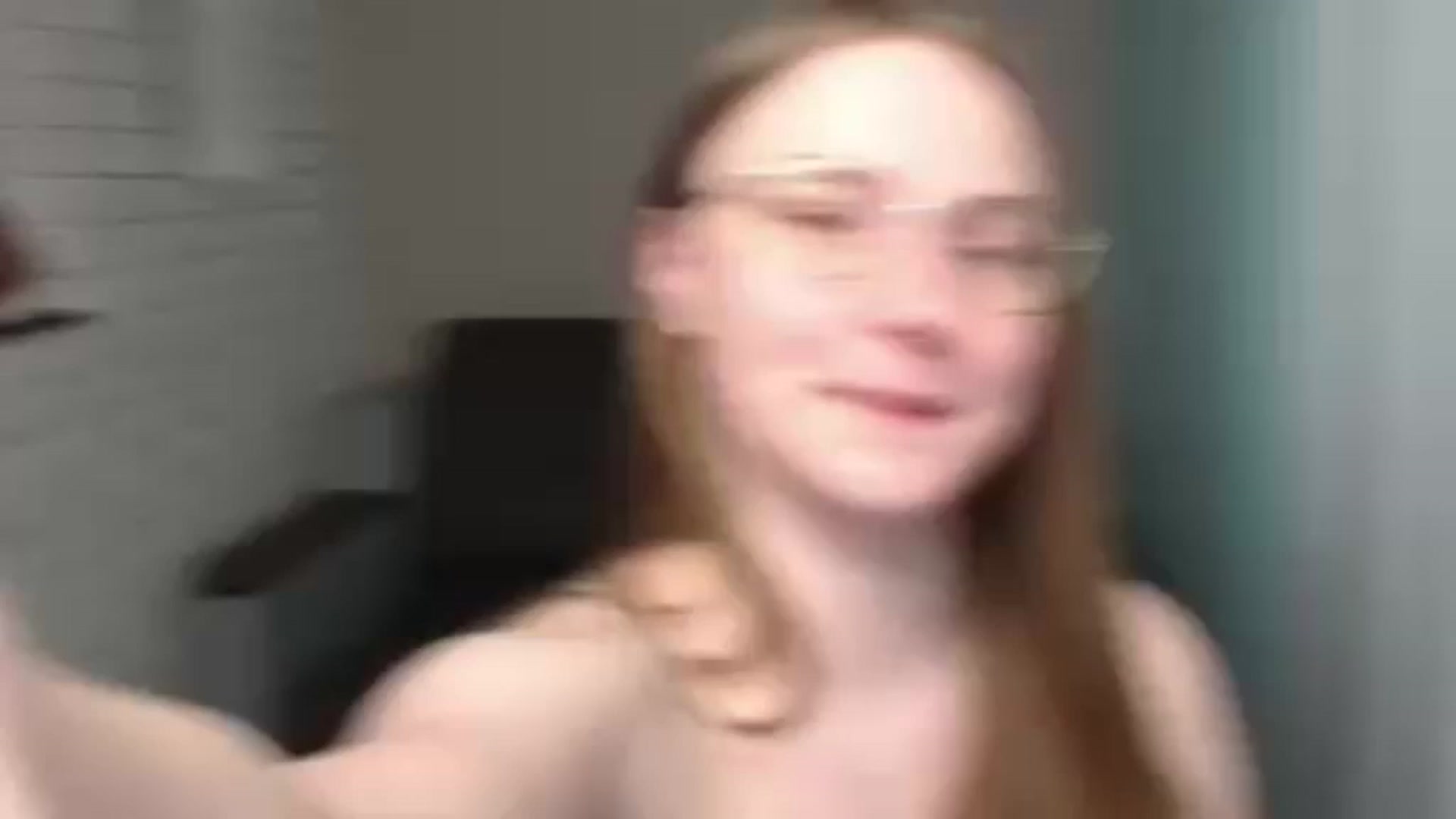Gallery image thumbnail from Shy_Melany's myfreecams stream on, 05/29/2024, 13:10 image 3 of 20