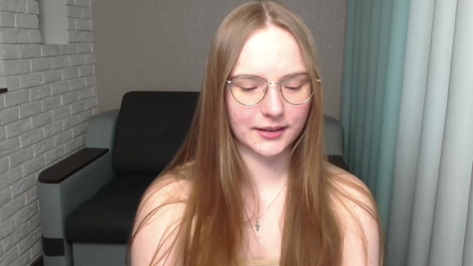 Gallery image thumbnail from Shy_Melany's myfreecams stream on, 05/29/2024, 13:10 image 14 of 20